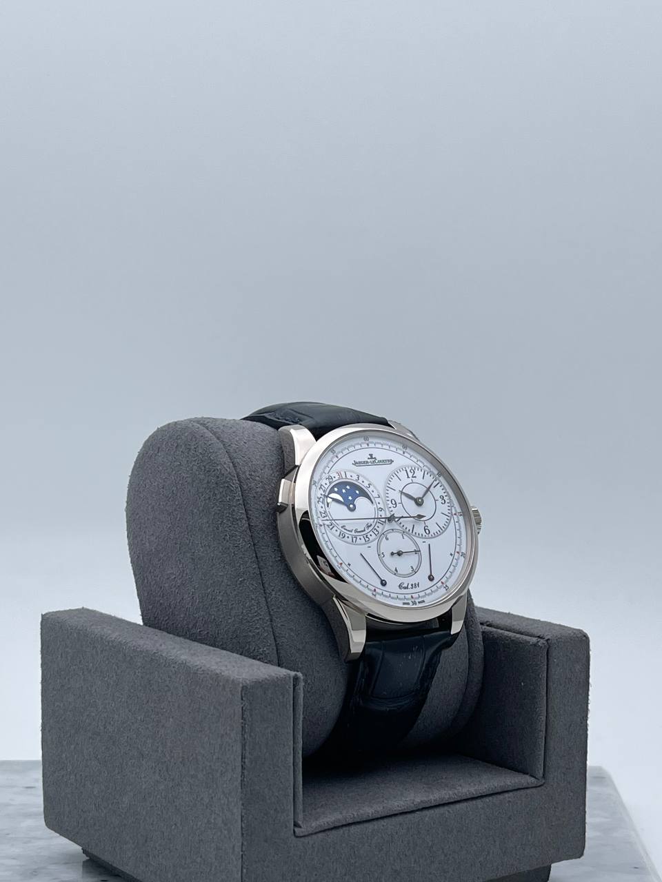 Jaeger-LeCoultre Duomètre à Quantième Lunaire Enamel