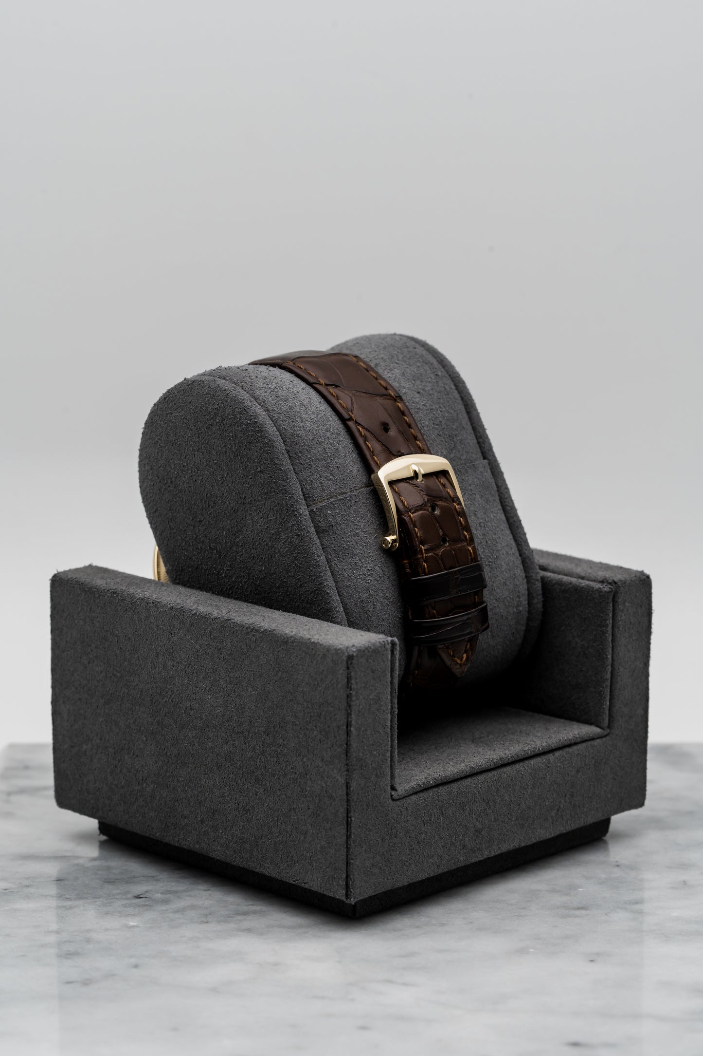 Breguet Tradition Retrograde 7037BA Yellow Gold, Openworked Dial