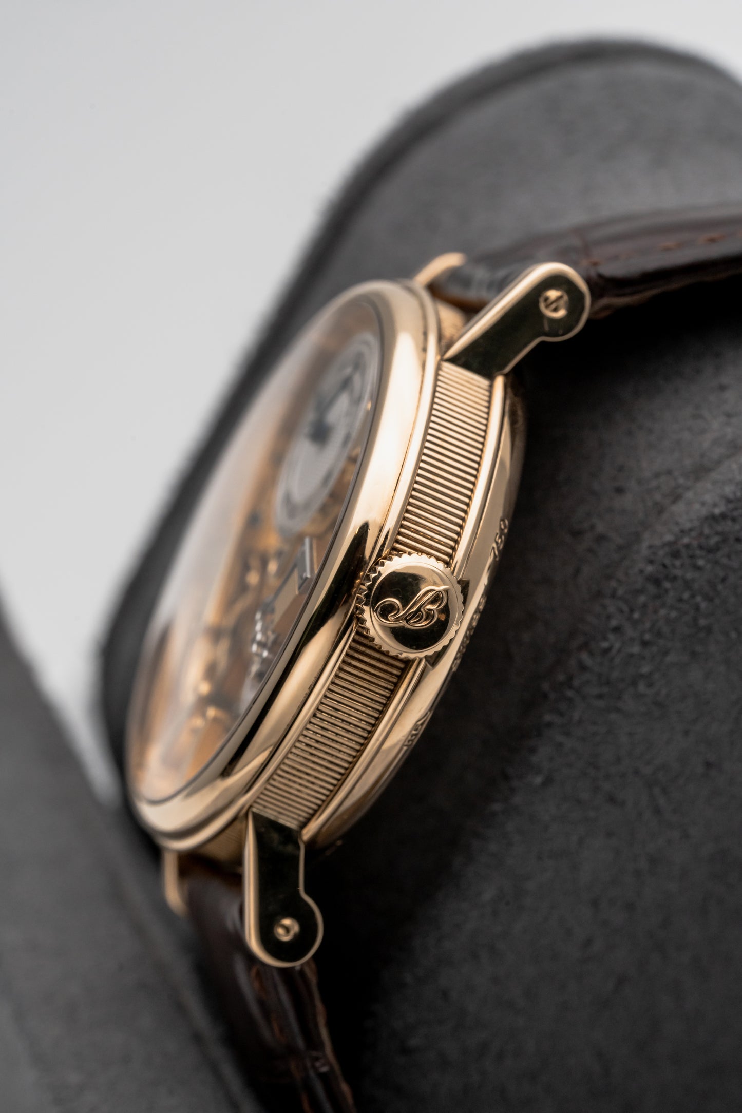 Breguet Tradition Retrograde 7037BA/11/9V6, Yellow Gold