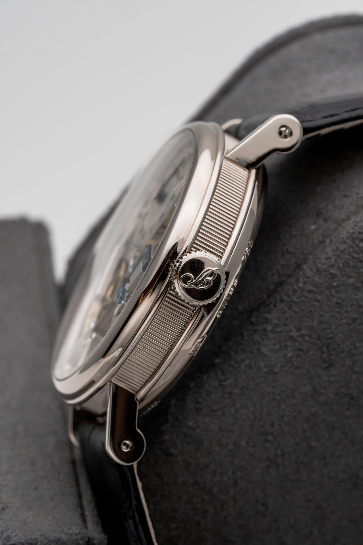 Breguet Tradition 7037BB Retrograde