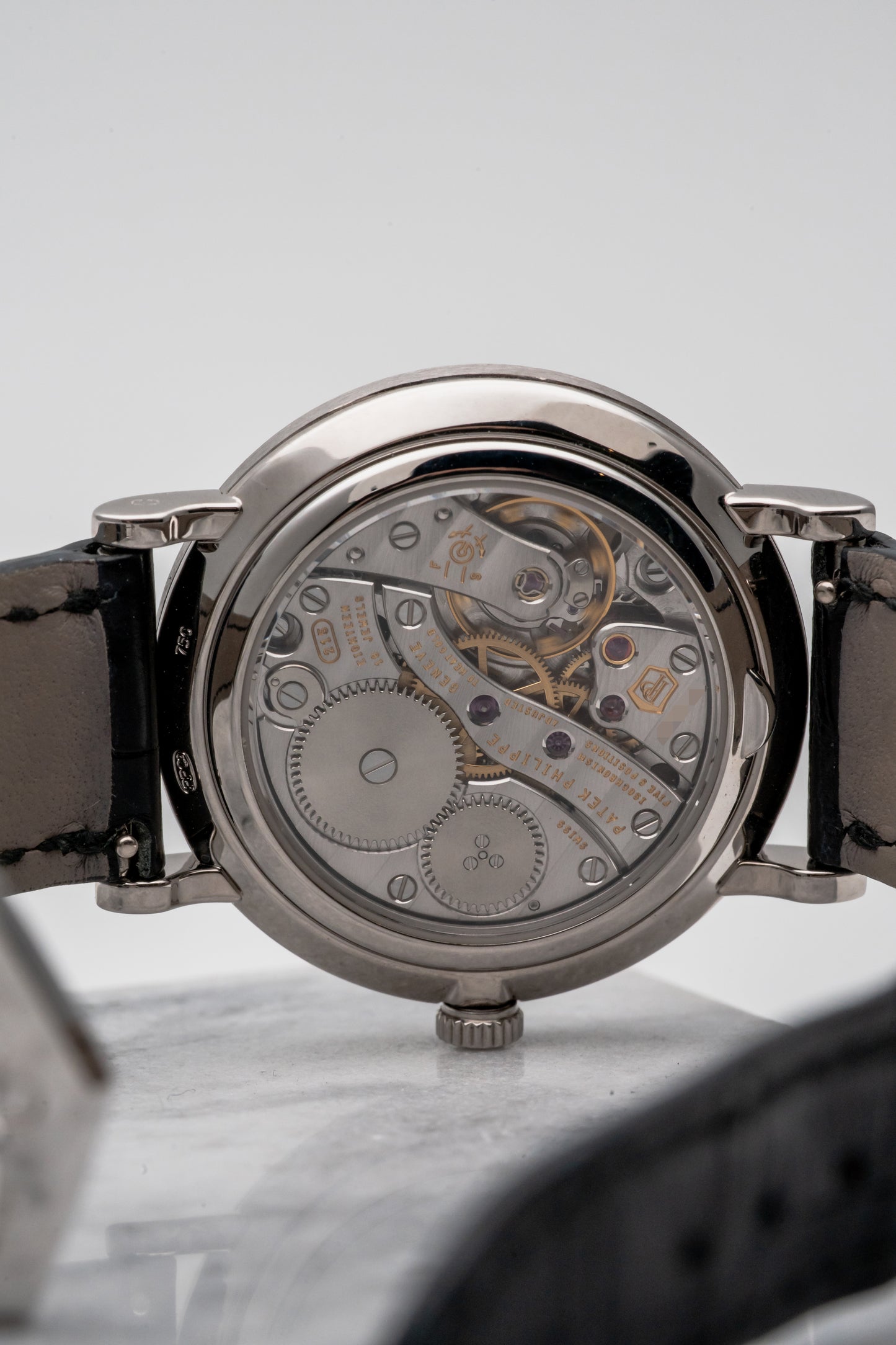 Patek Philippe Calatrava Clous de Paris 7119G-010