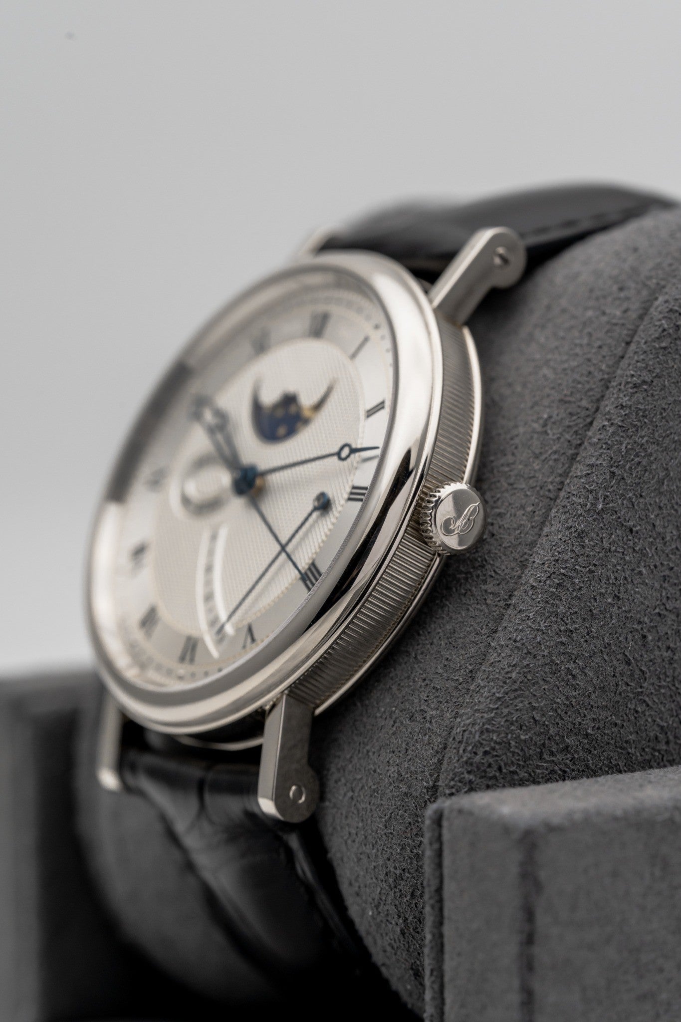 Breguet Classique 7787BB Moonphase, White Gold Guilloché Dial