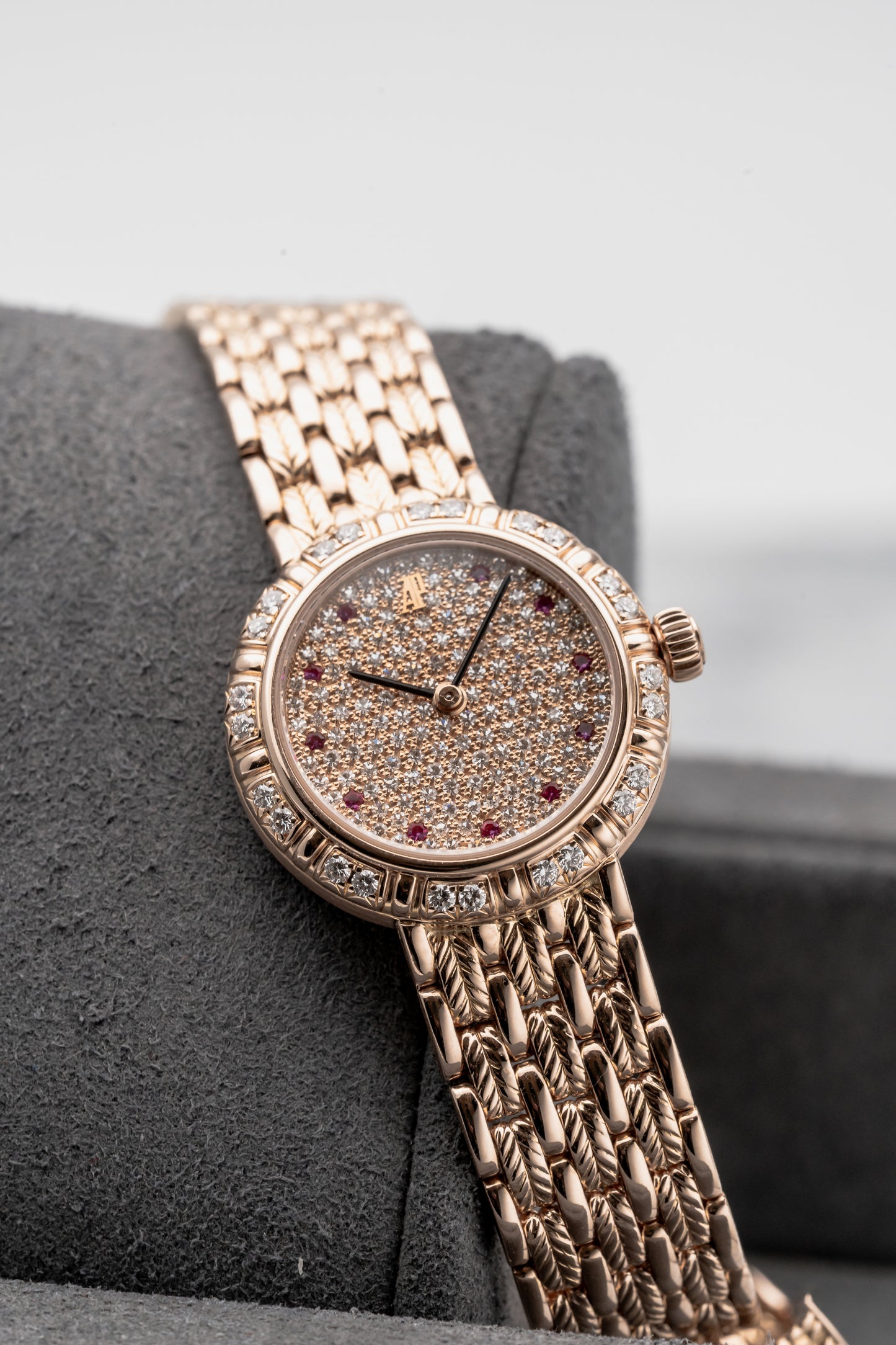 Audemars Piguet Classical Gem-Set 79347OR/Z/1146OR/01, Pavé Diamond Dial