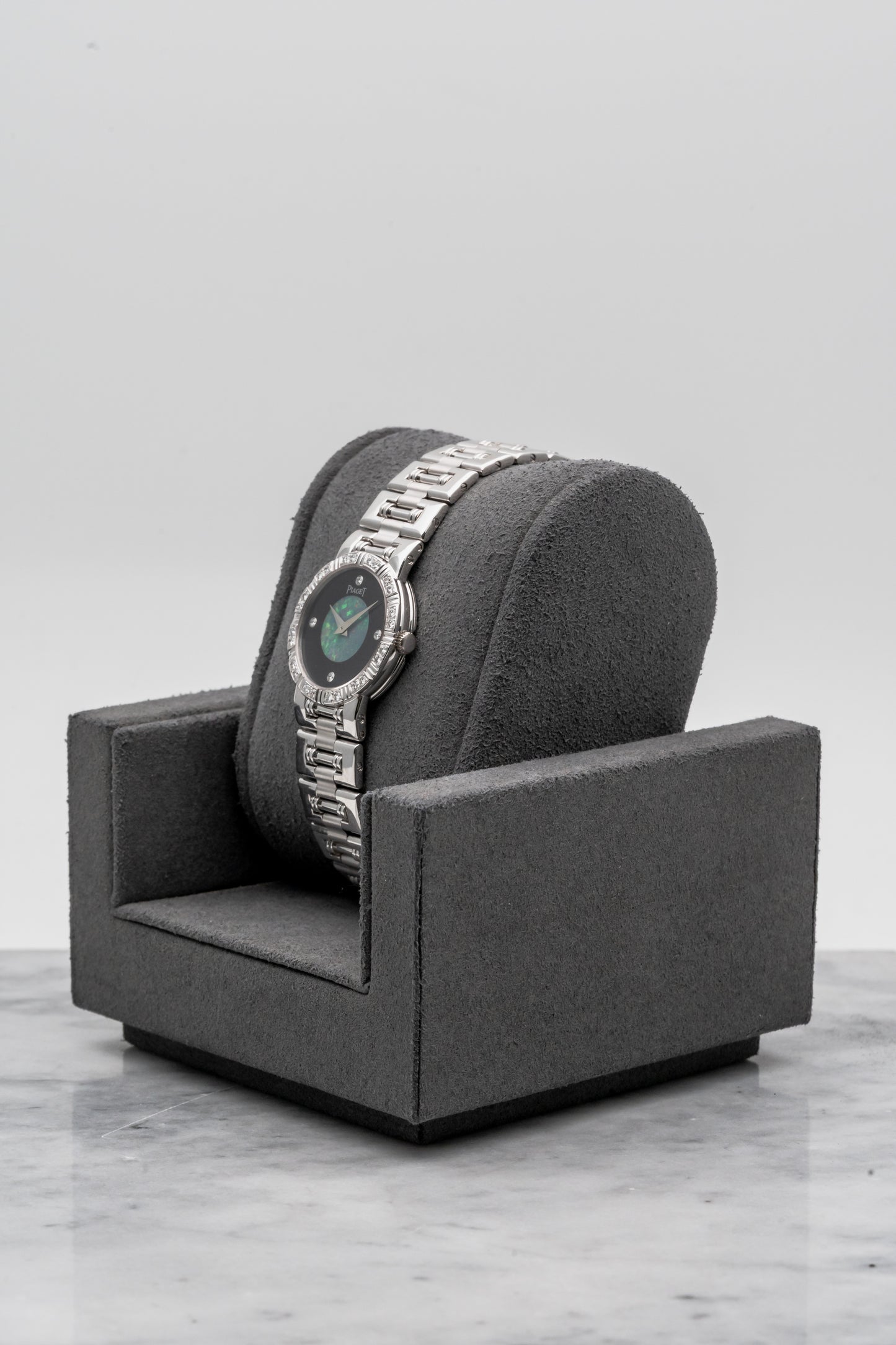 Piaget Dancer 80564 White Gold Opal Onyx Dial with Diamonds
