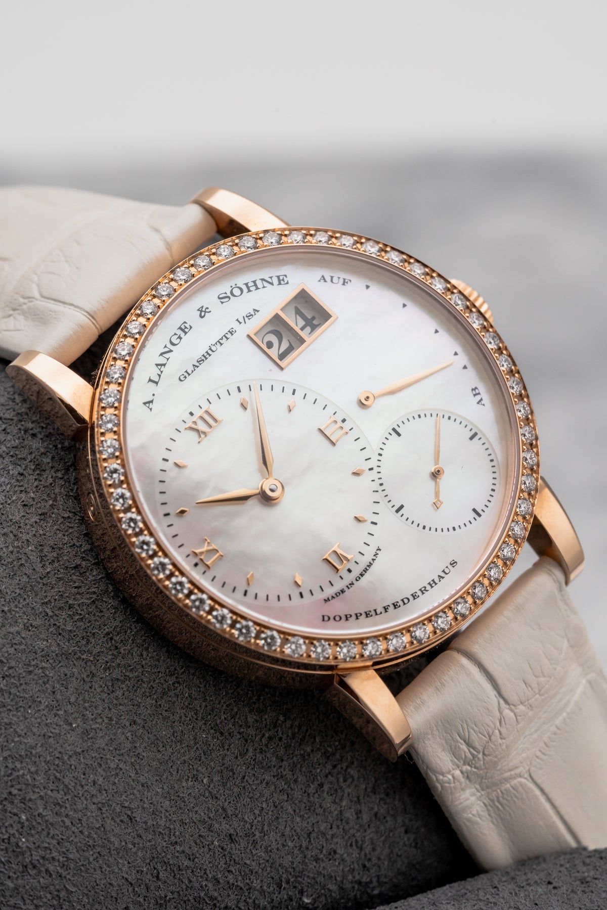 A. Lange & Söhne Little Lange 1 Soirée 813.047 MOP Dial