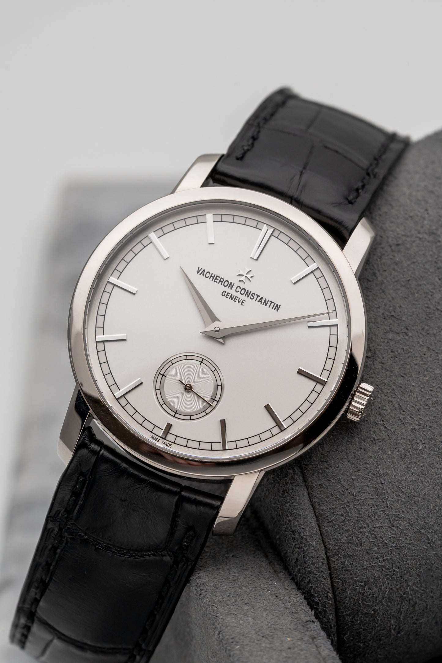 Vacheron Constantin Traditionnelle 82172/000G-9383 Silver Dial