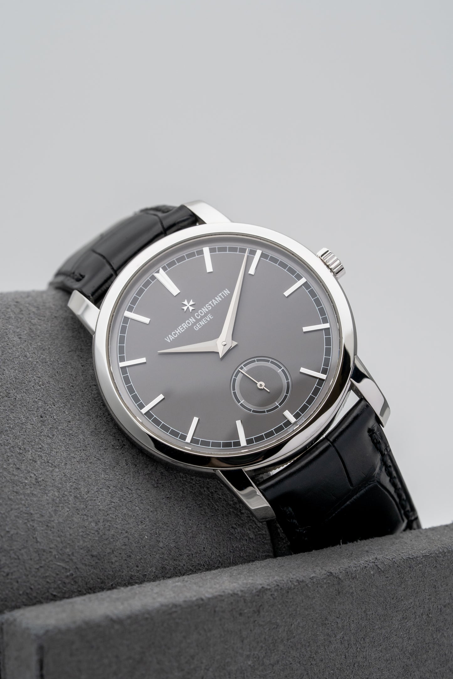 Vacheron Constantin Traditionnelle Platinum 82172/000P-9811 Grey Dial