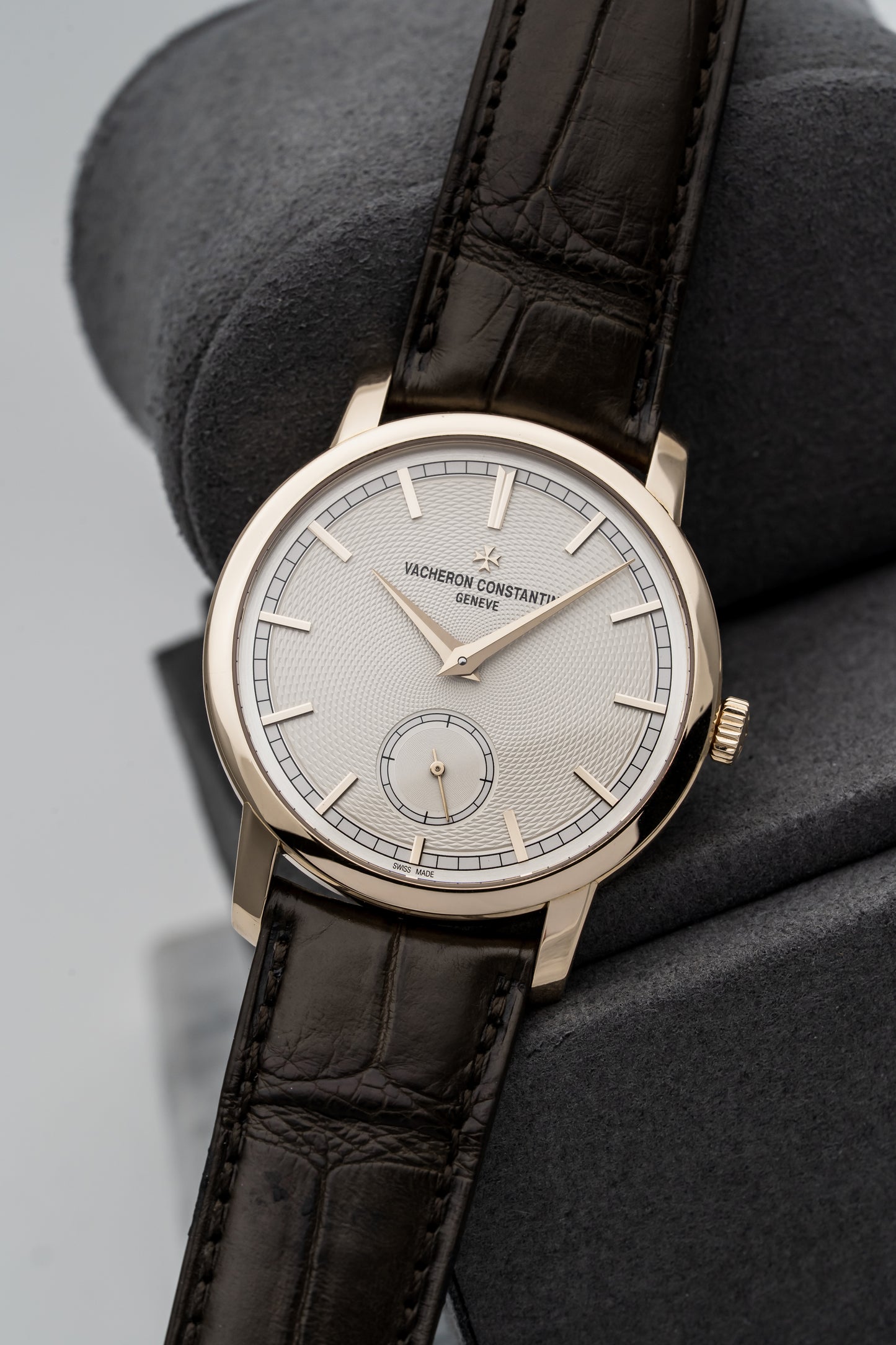 Vacheron Constantin Patrimony Manual-Wind 82172/000R-9888 – Rose Gold, Silver Dial