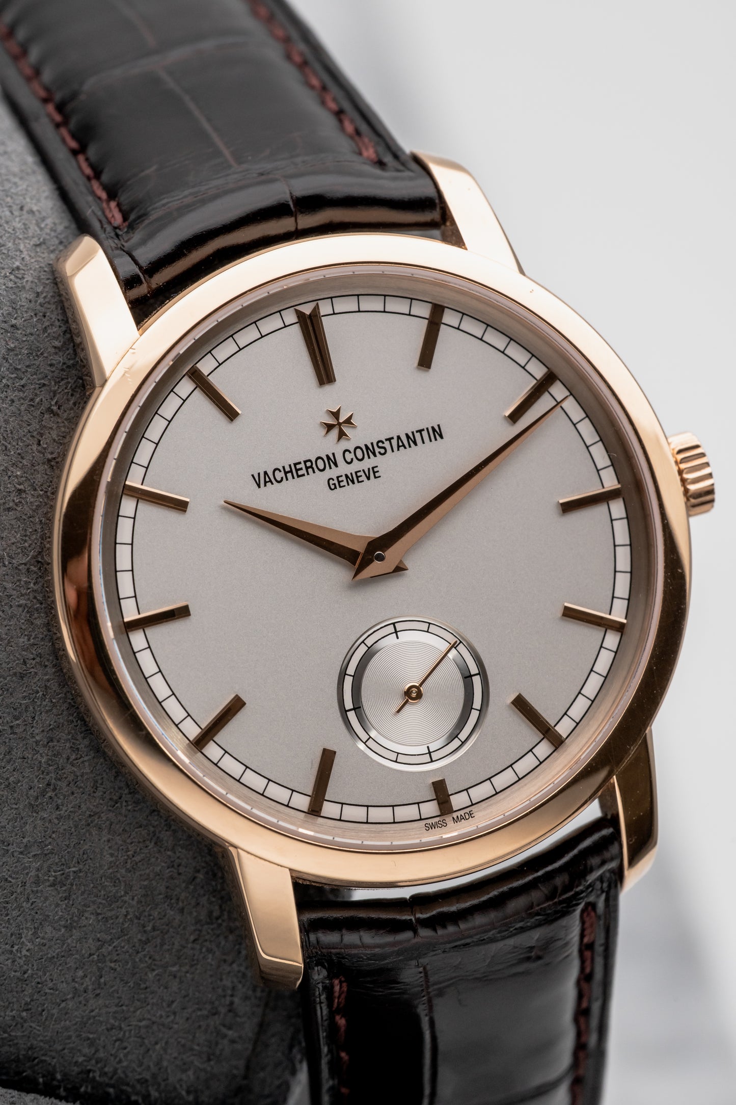 Vacheron Constantin Traditionnelle 82172/000R-9382 Silver Opaline Dial