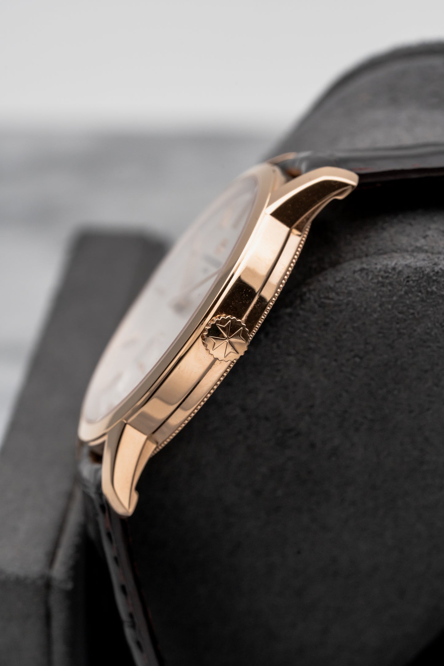 Vacheron Constantin Traditionnelle 82172/000R-9382 Silver Opaline Dial