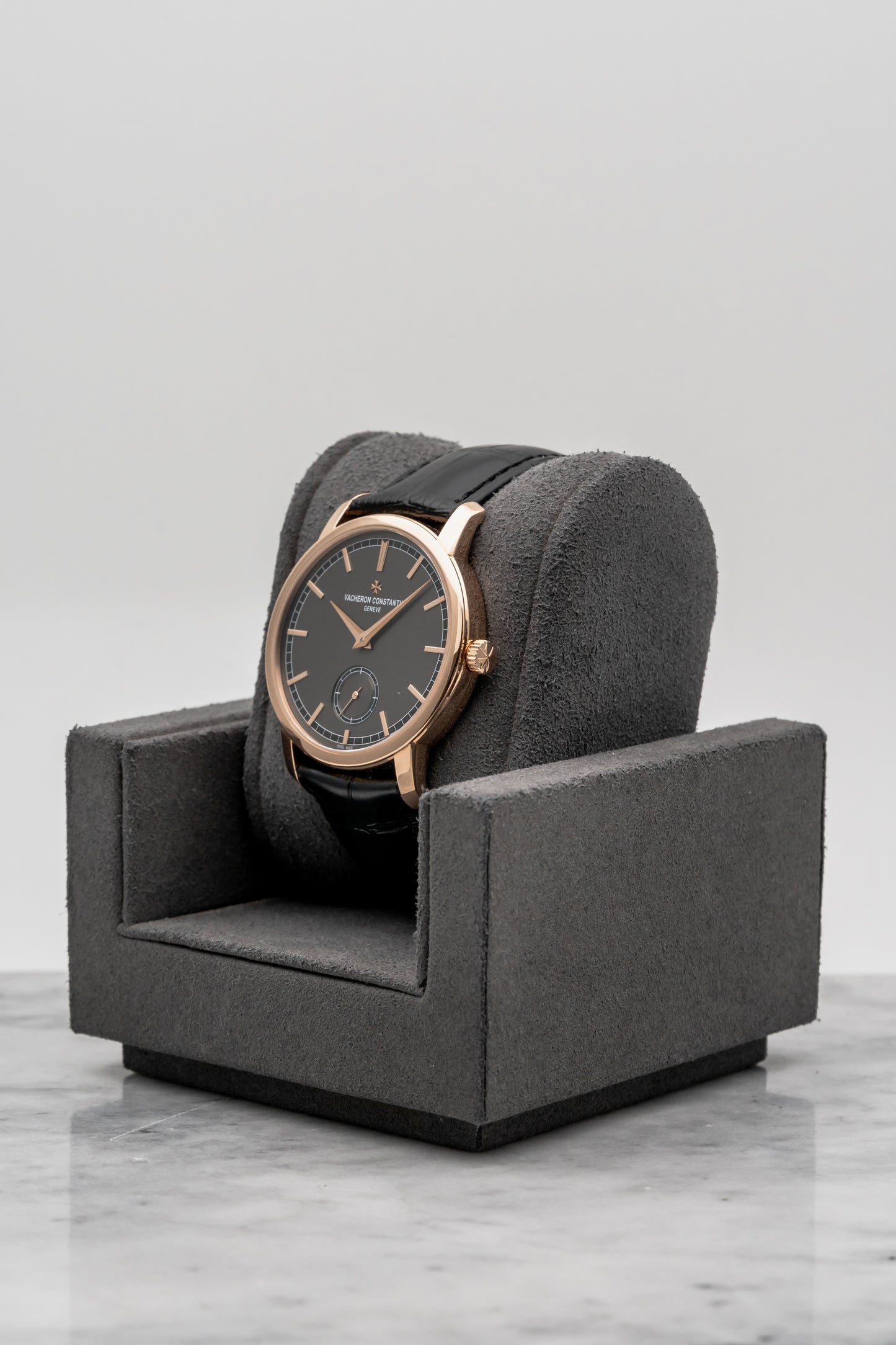 Vacheron Constantin Traditionnelle 82172/000R-B402 Grey Dial Black Strap