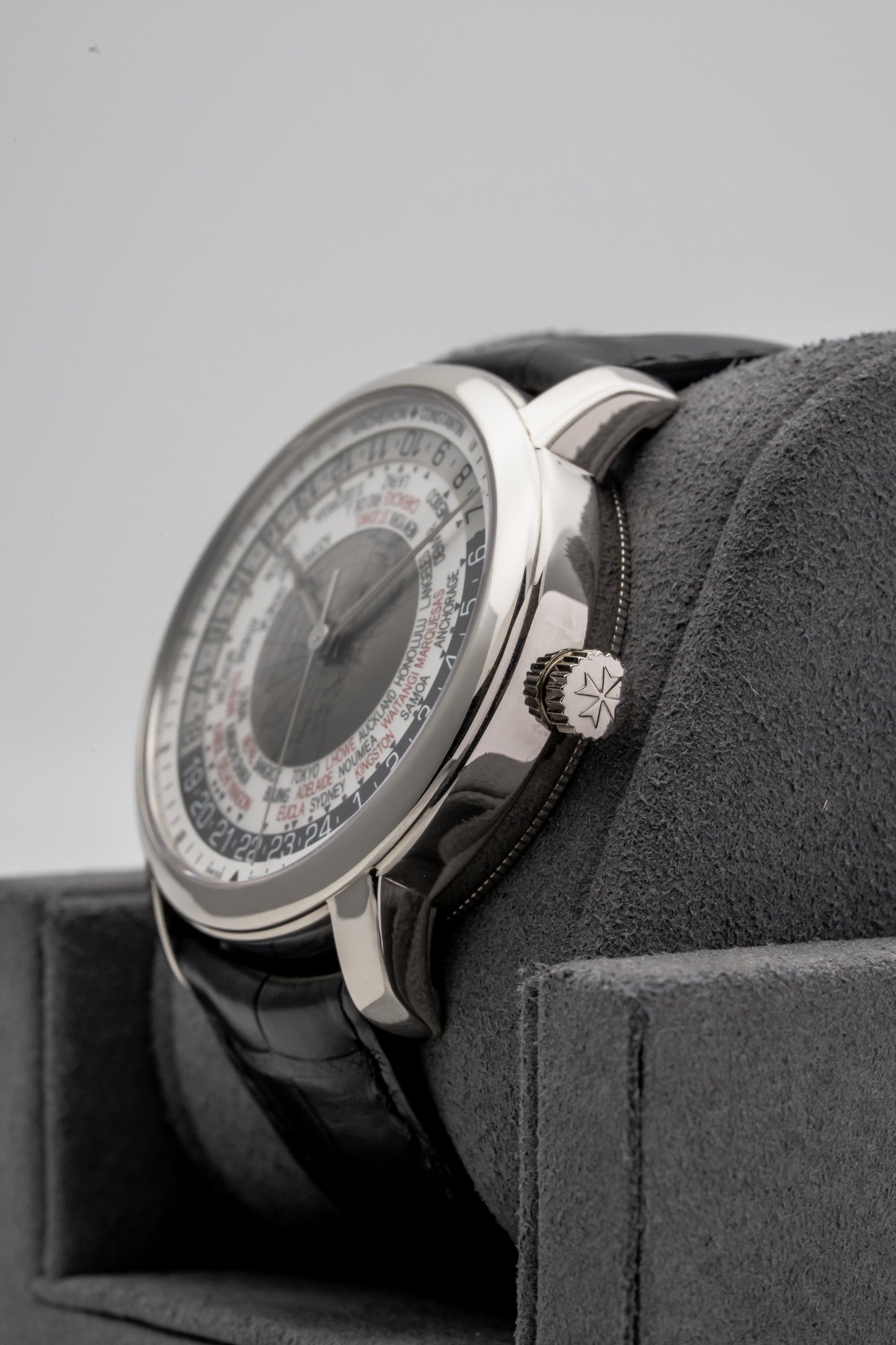 Vacheron Constantin Traditionnelle World Time 86060G White Gold, Silver Dial