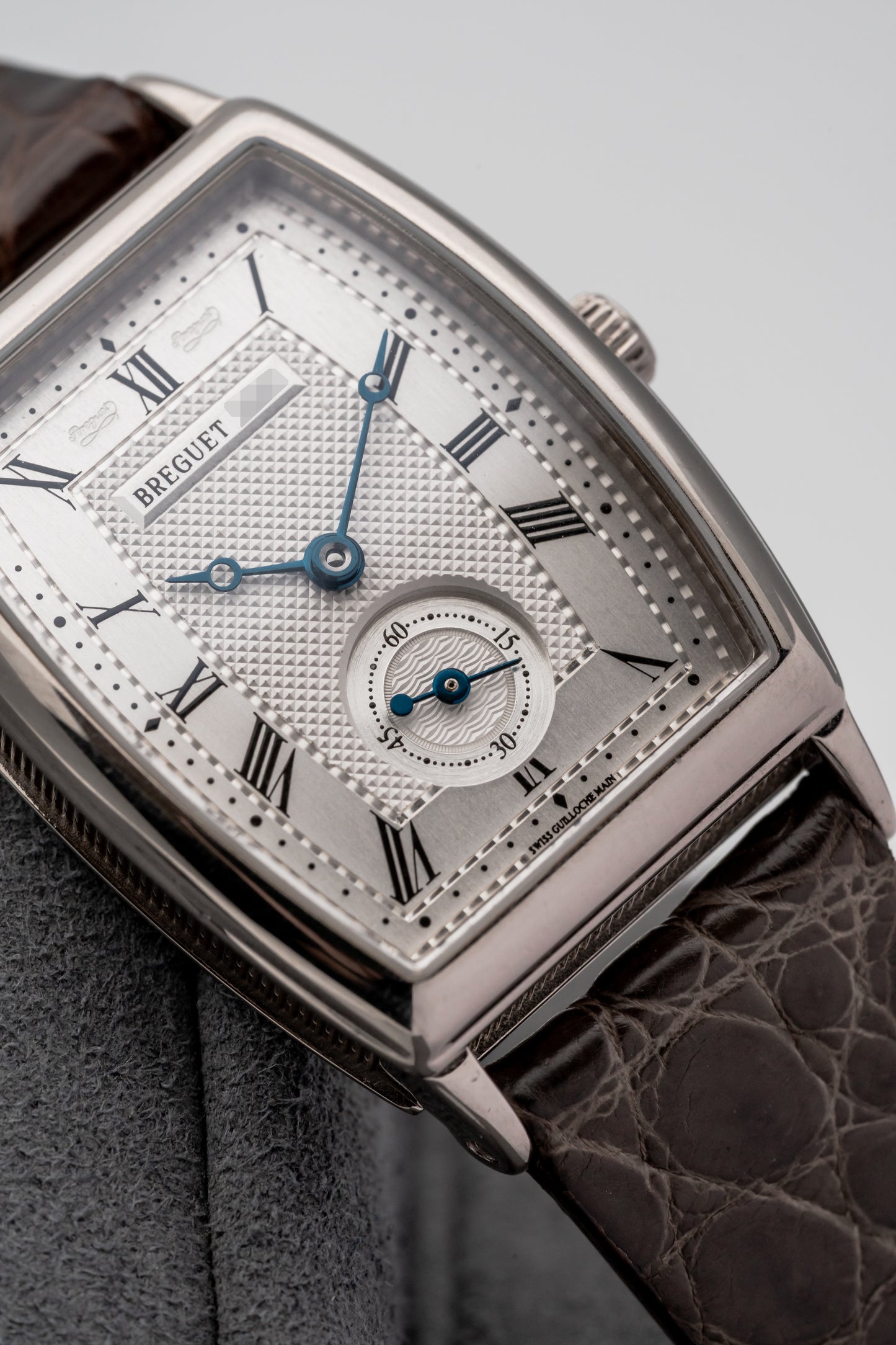 Breguet Heritage 8670BB, Silver Guilloché Dial