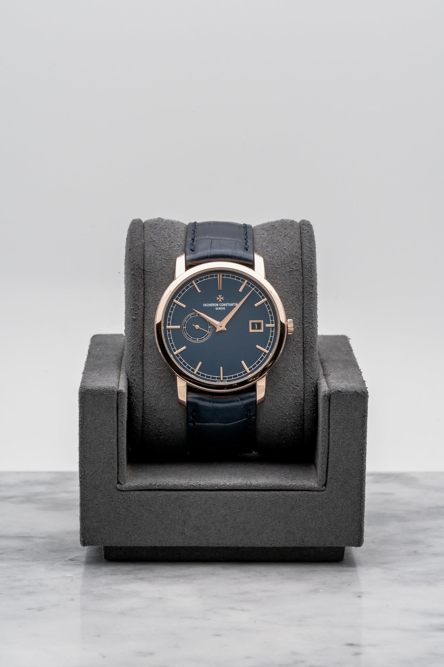 Vacheron Constantin Traditionnelle Date 87172/000R-B512 Bucherer Blue