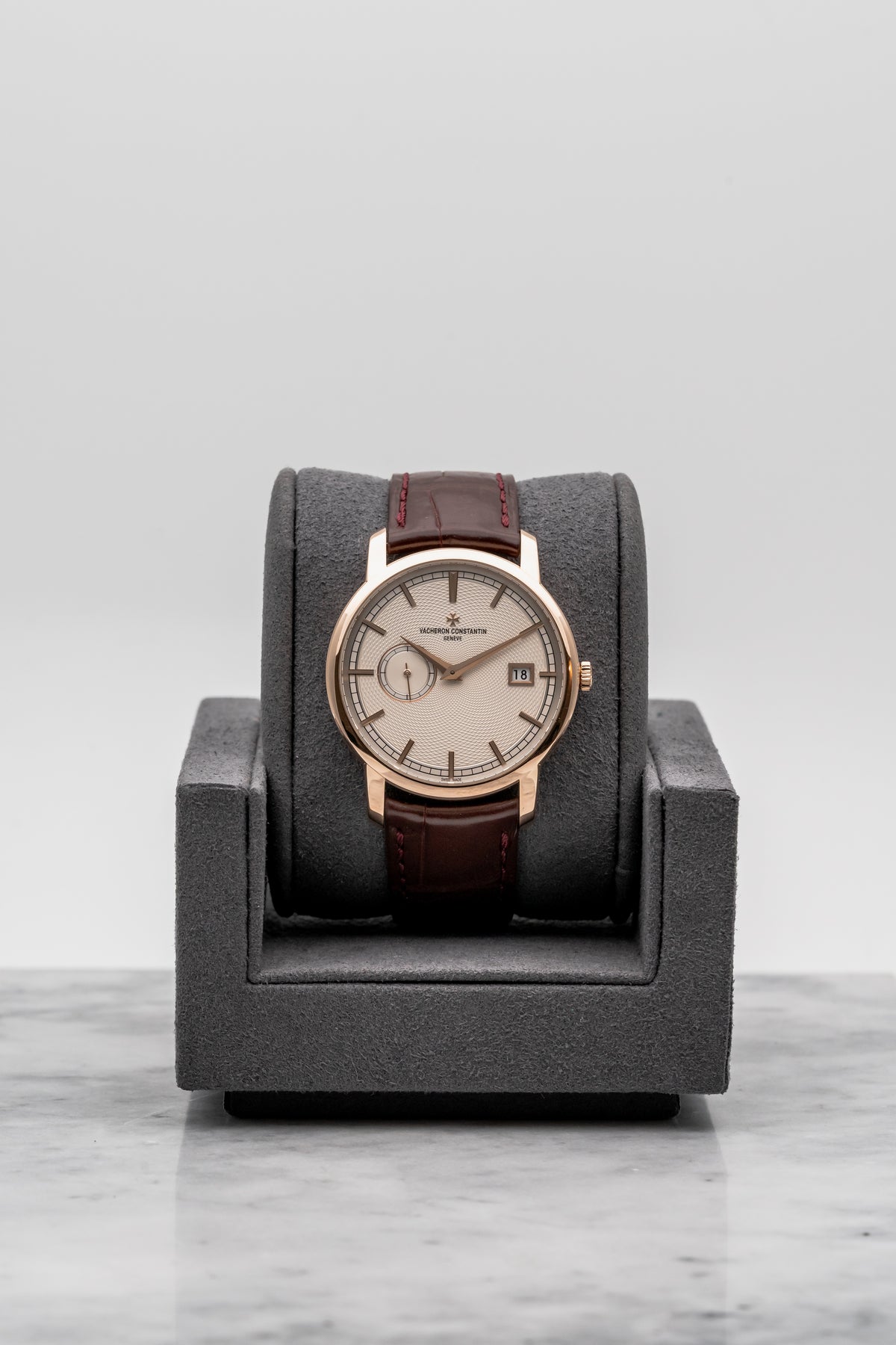 Vacheron Constantin Traditionnelle Date 87172/000R-9302 Silver Dial