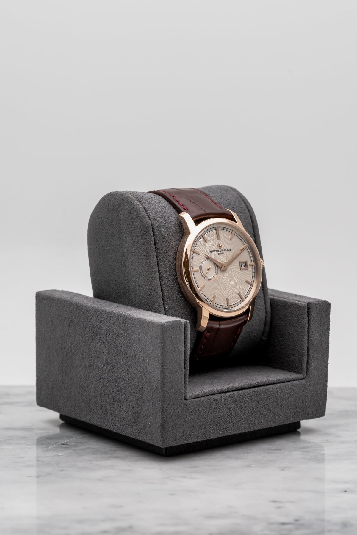 Vacheron Constantin Traditionnelle Date 87172/000R-9302 Silver Dial