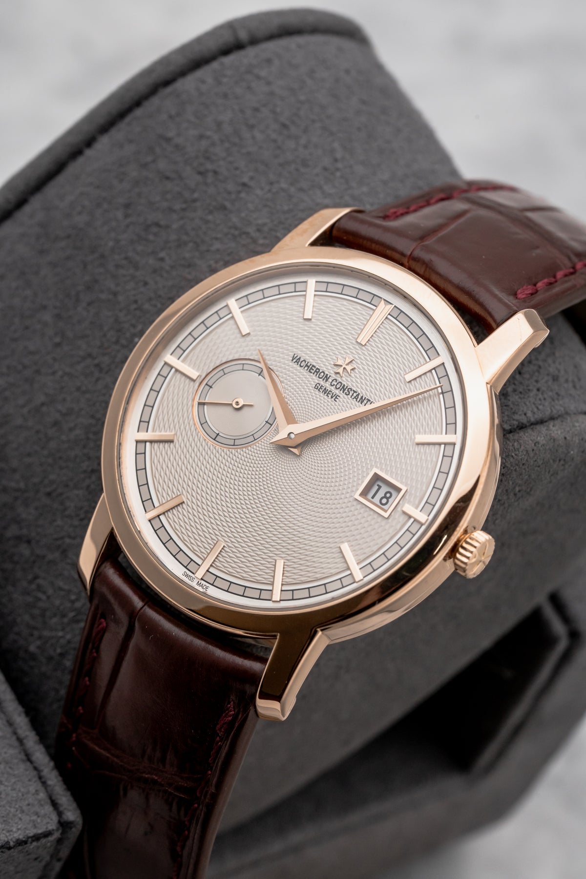 Vacheron Constantin Traditionnelle Date 87172/000R-9302 Silver Dial