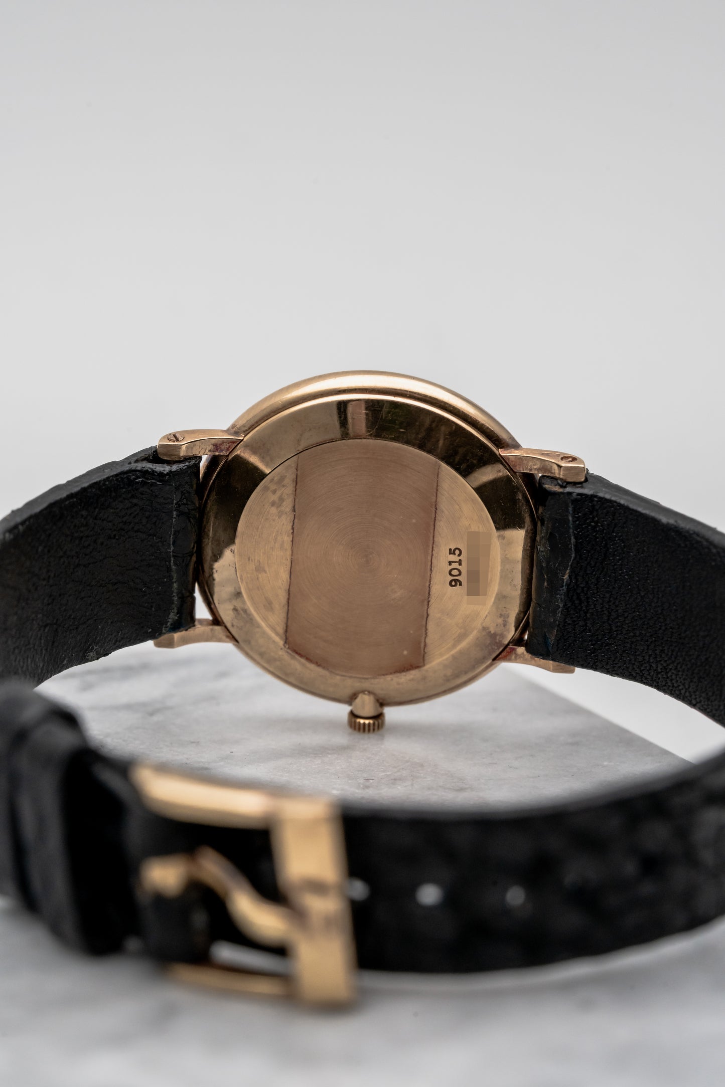 Piaget Ladies 9015, Coral Dial