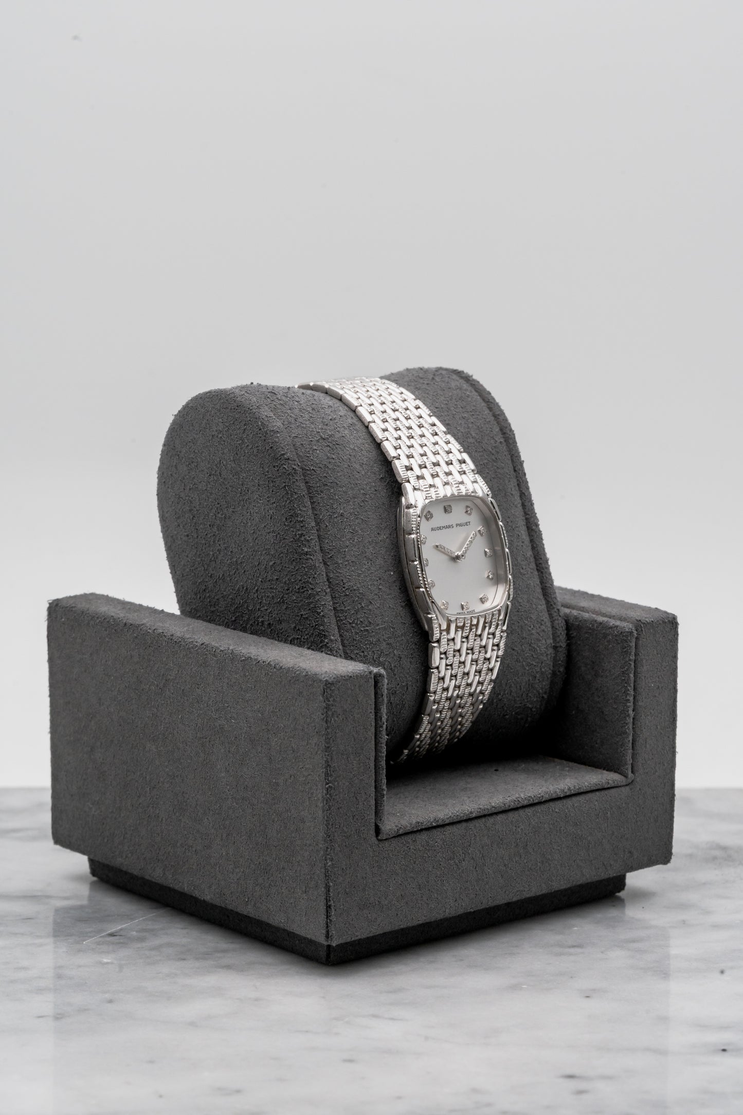 Audemars Piguet Ladies Cobra Diamond Index White Gold Manual-Winding