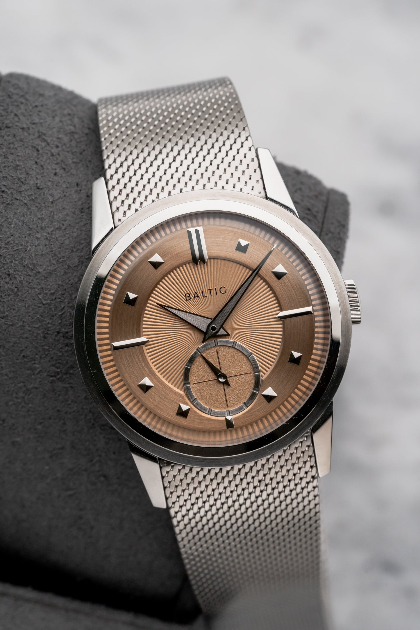 Baltic Prismic Salmon Dial