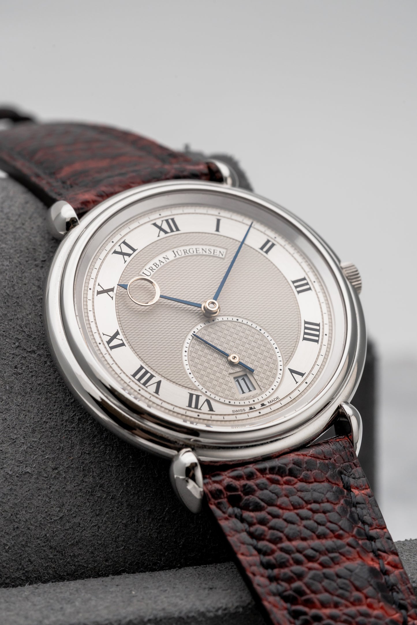 Urban Jürgensen Big 8, Platinum Dial