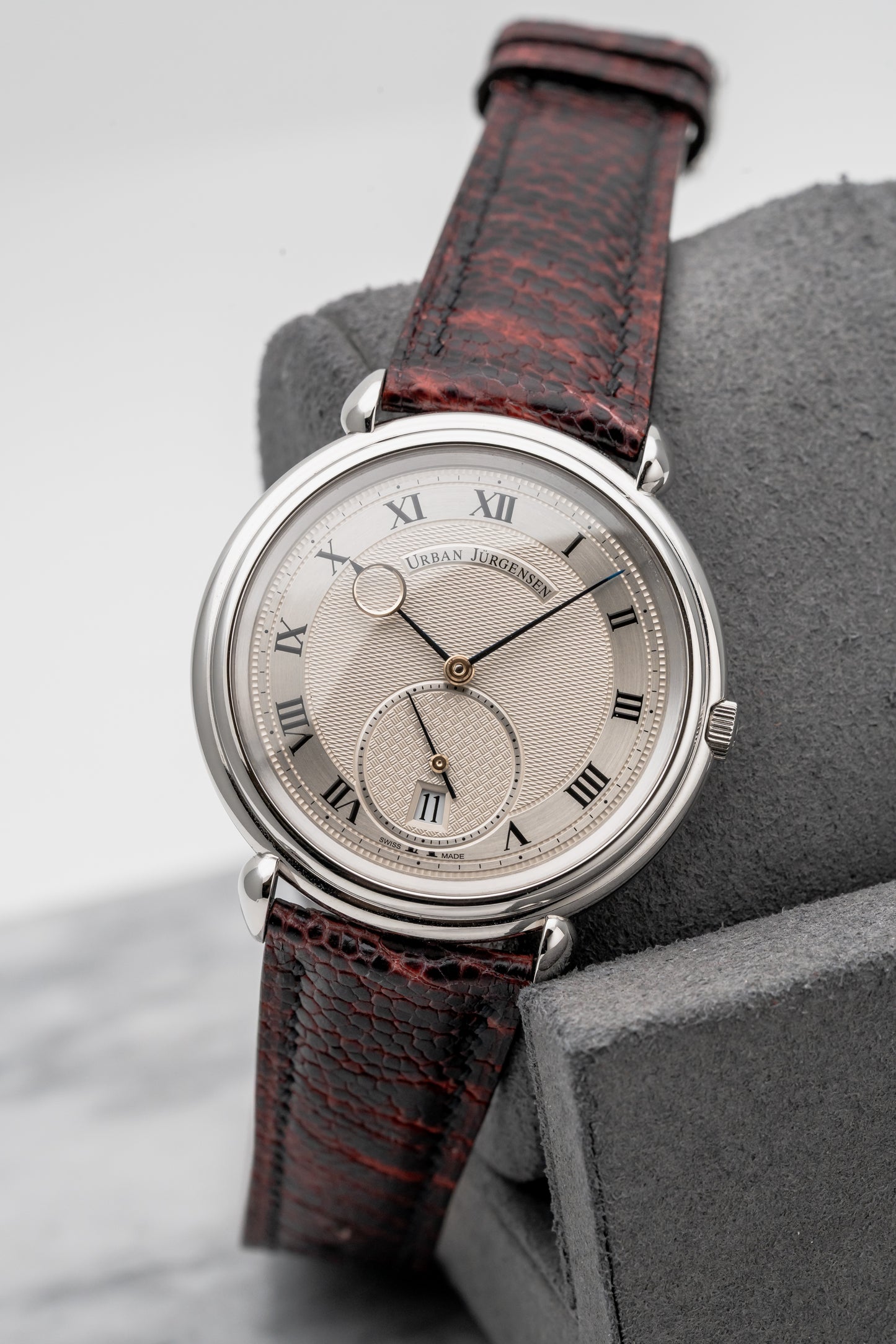 Urban Jürgensen Big 8, Platinum Dial