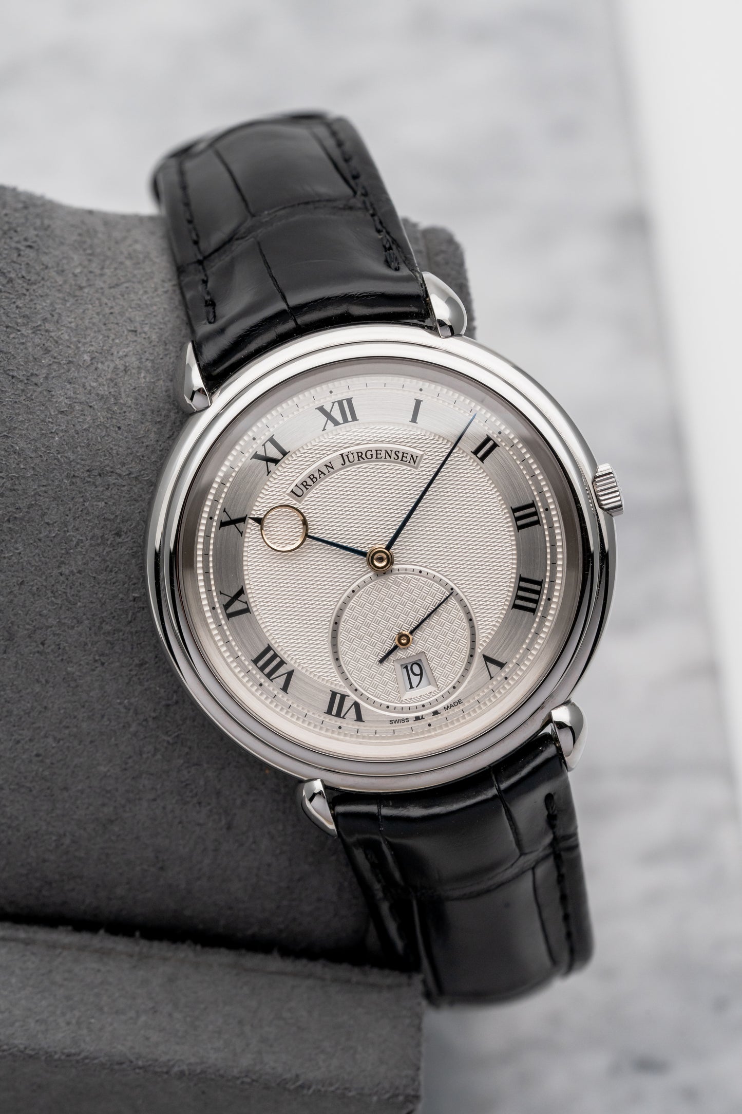 Urban Jürgensen Big 8 Steel R840 Silver Dial