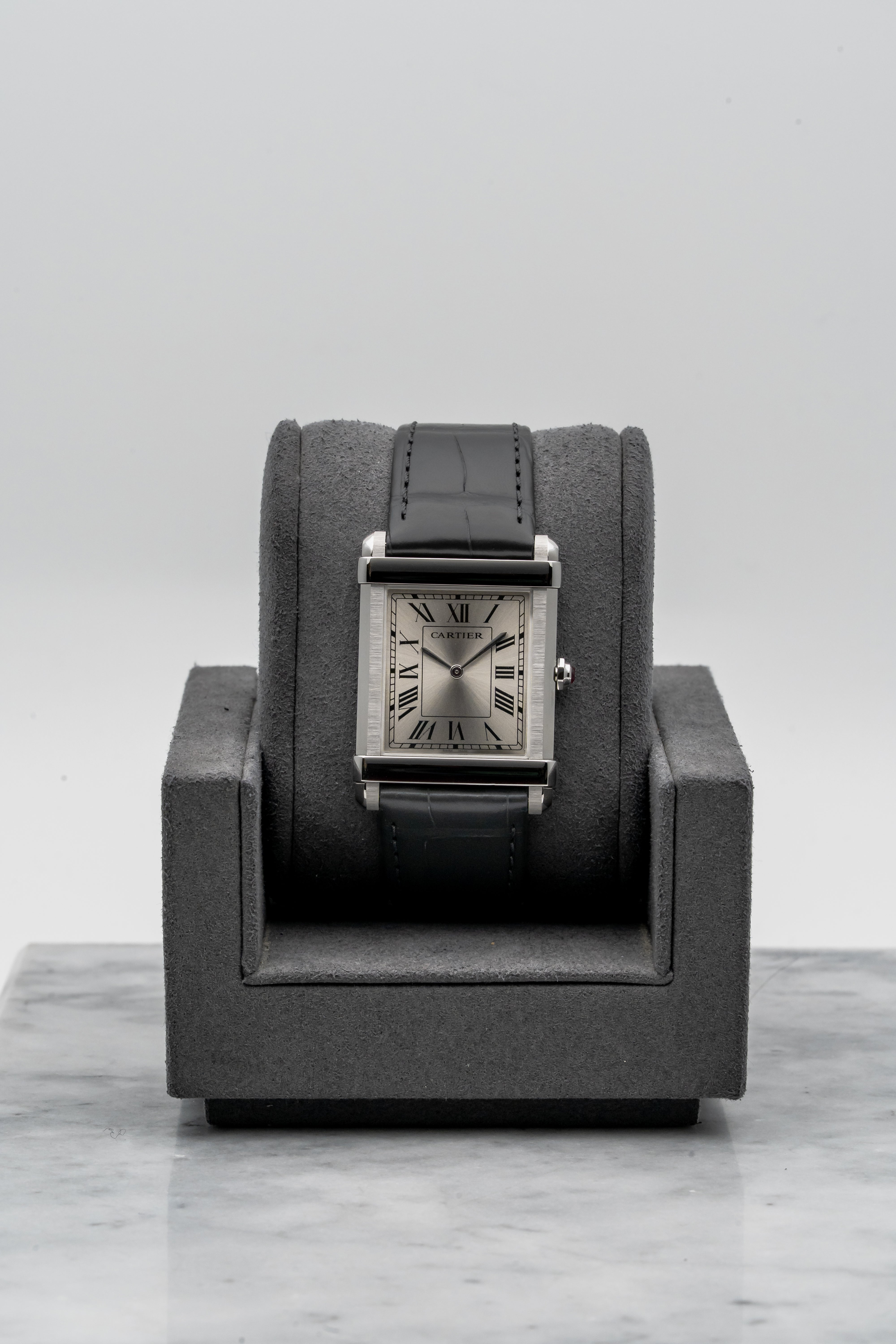 Cartier Privé Tank Chinoise WGTA0074 Platinum, Grey Sunburst