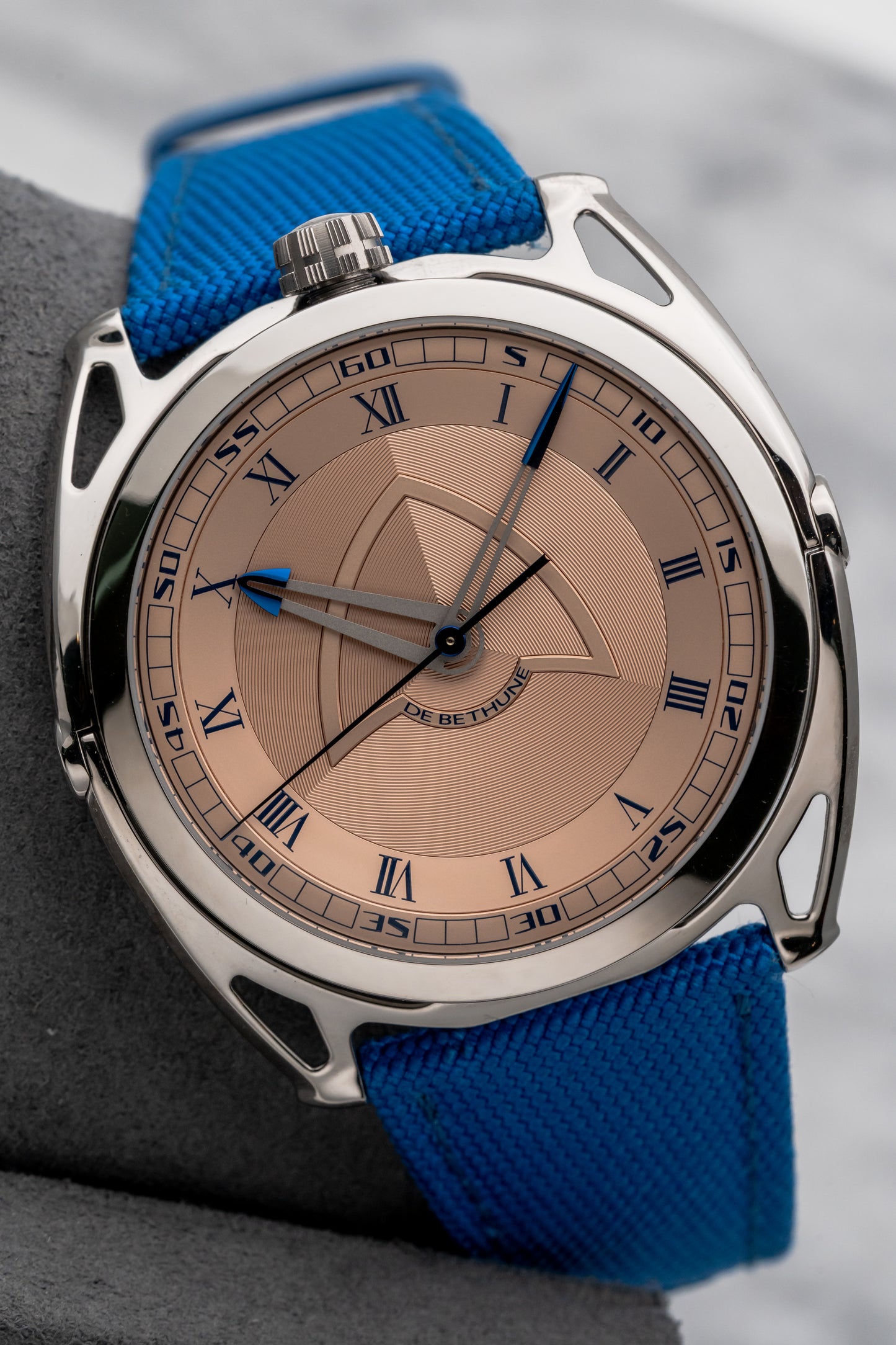 De Bethune DB27 Titan Hawk DB27TIS2V2PS Salmon Dial Limited Edition