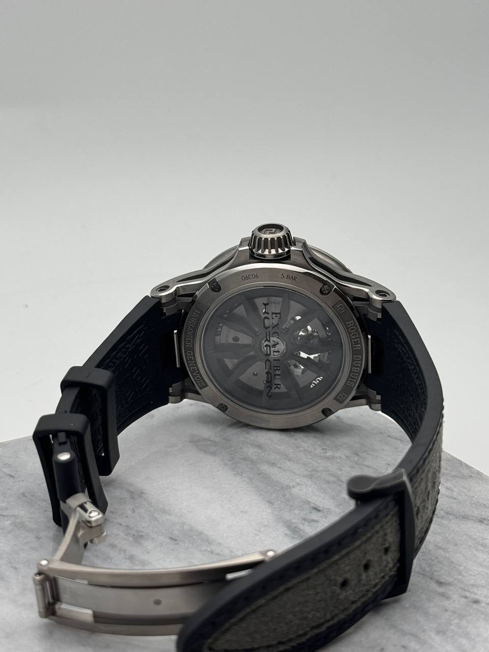 Roger Dubuis Excalibur Huracan DBEX0748