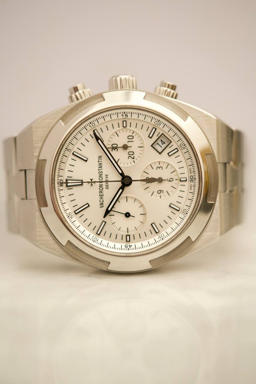 Vacheron Constantin Overseas Chronograph 5500V Silver