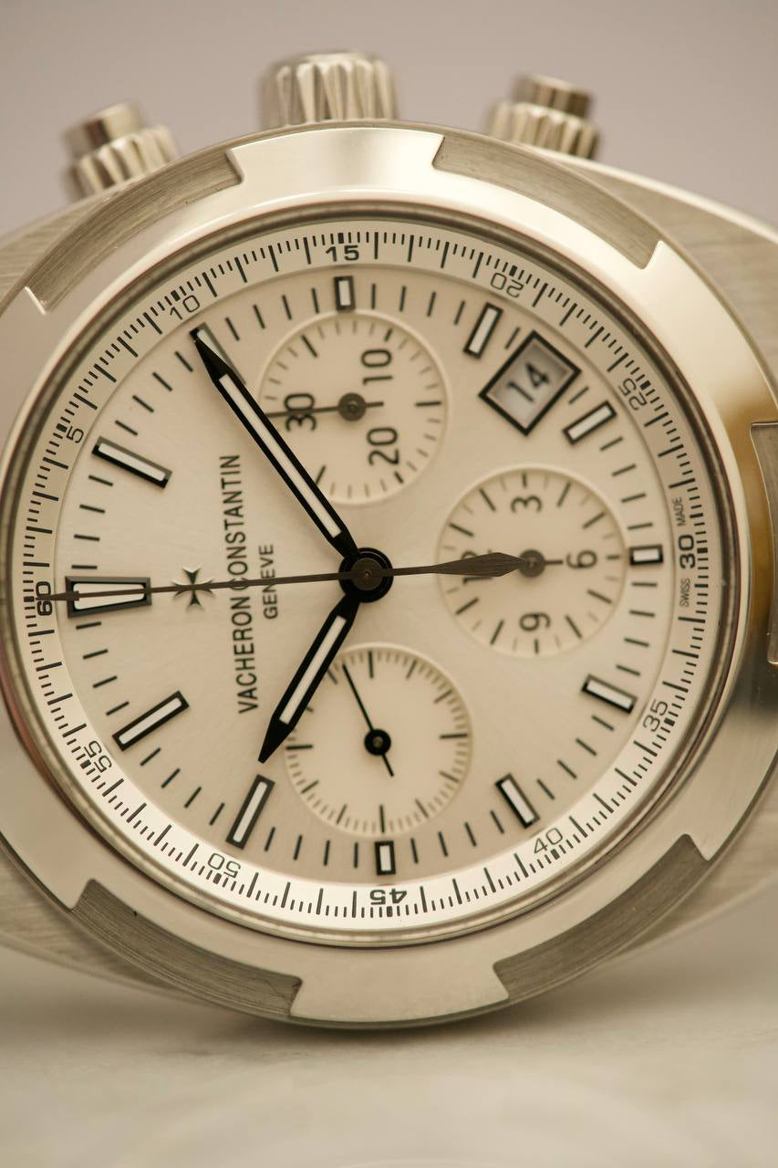 Vacheron Constantin Overseas Chronograph 5500V Silver