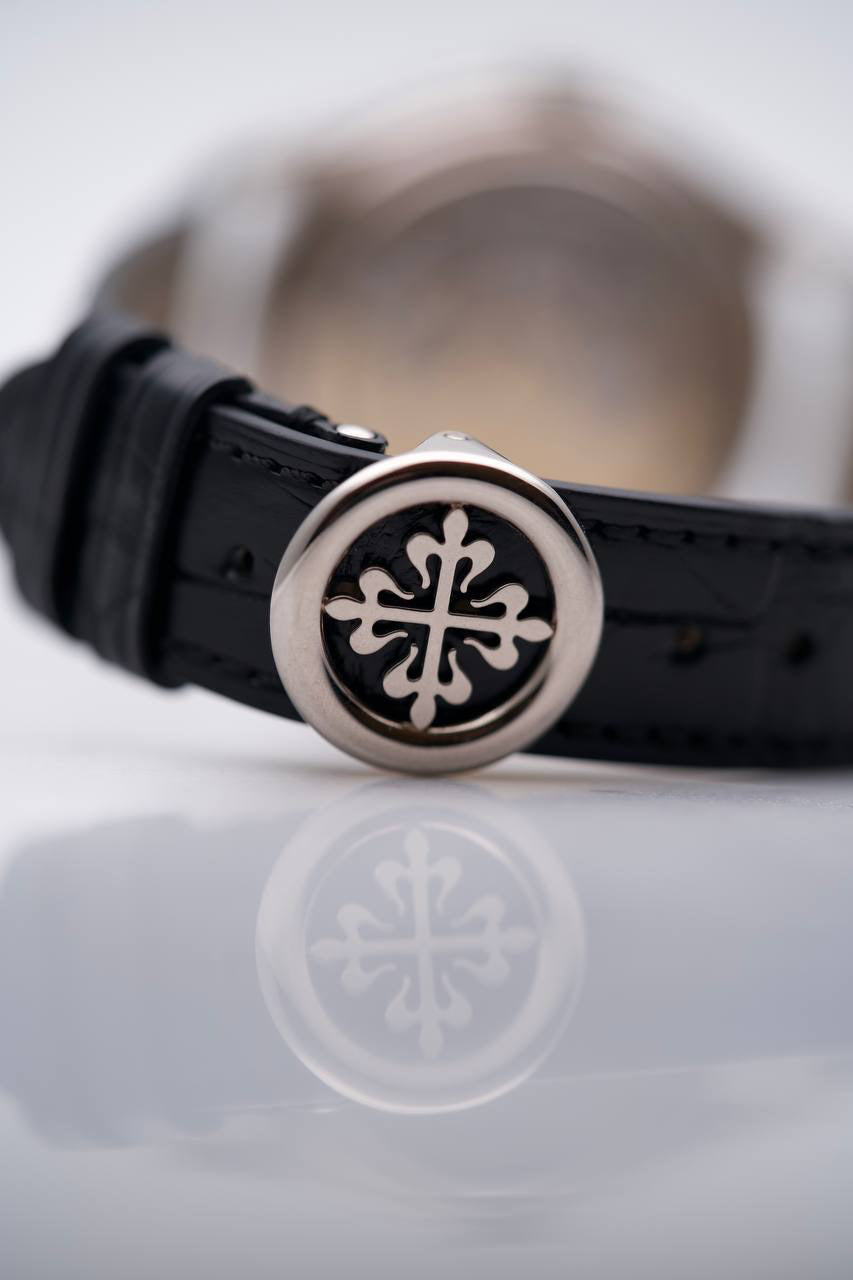 Patek Philippe Annual Calendar 5146G Grey