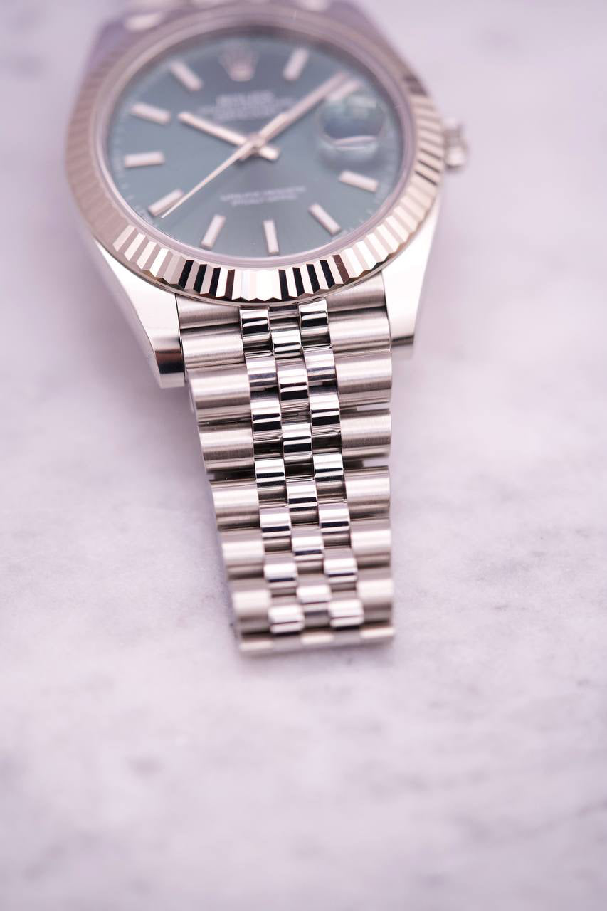 Rolex Datejust 41 Mint 126334