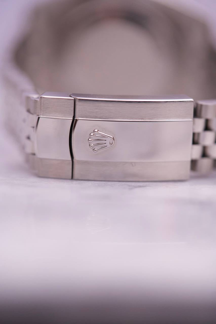 Rolex Datejust 41 Mint 126334