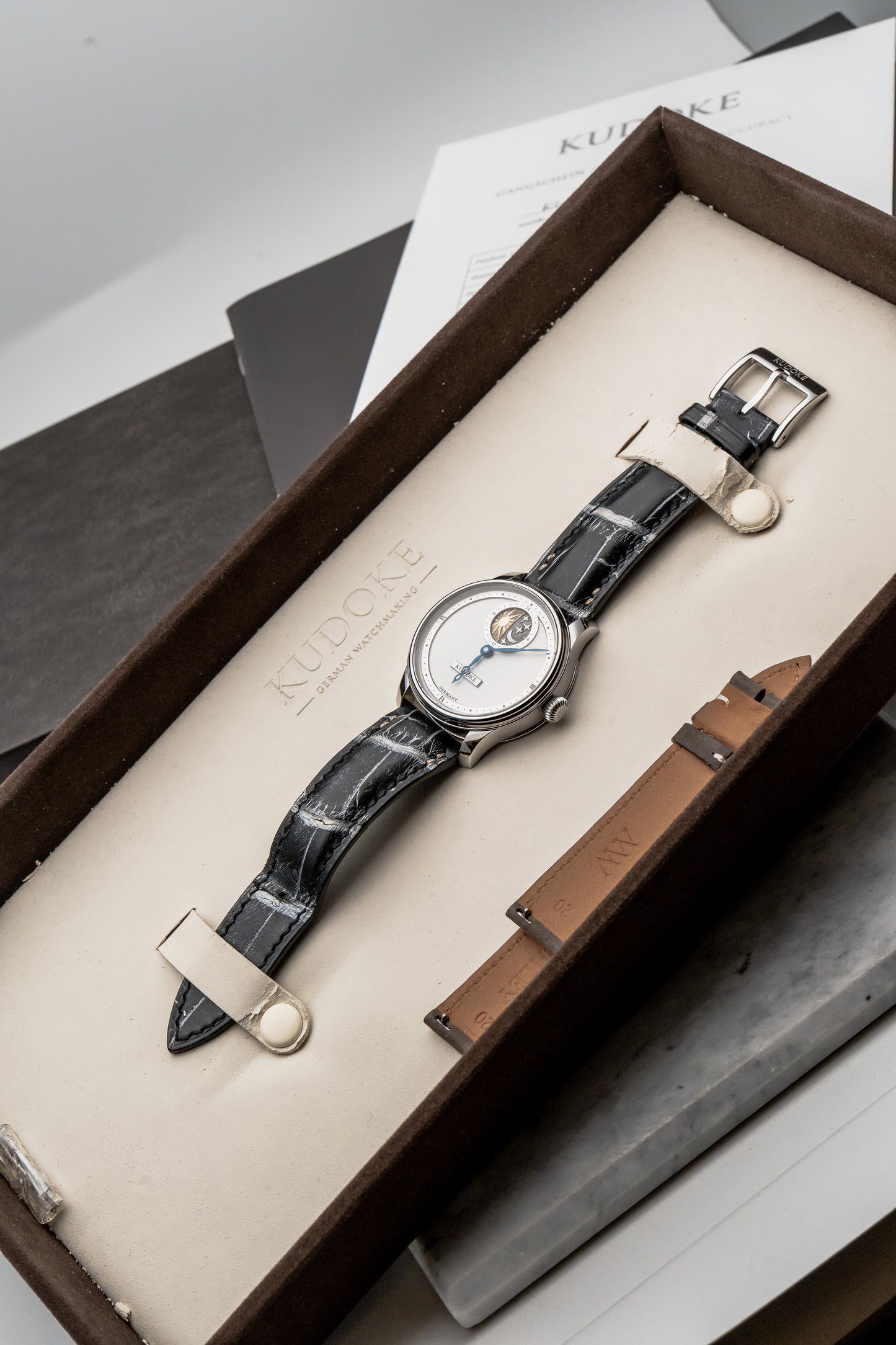 Kudoke 2 Engraved Silver Dial