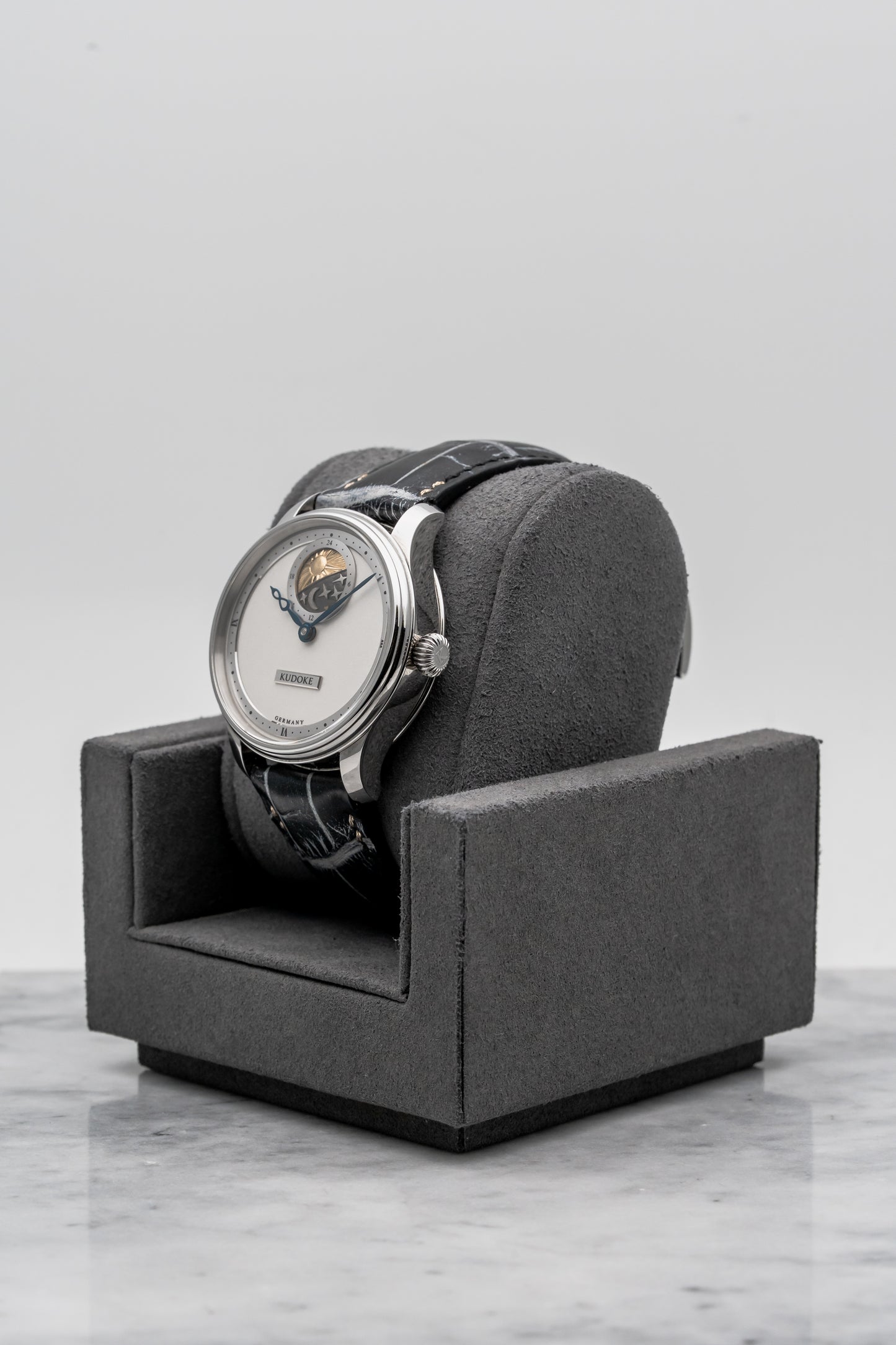 Kudoke 2 Engraved Silver Dial