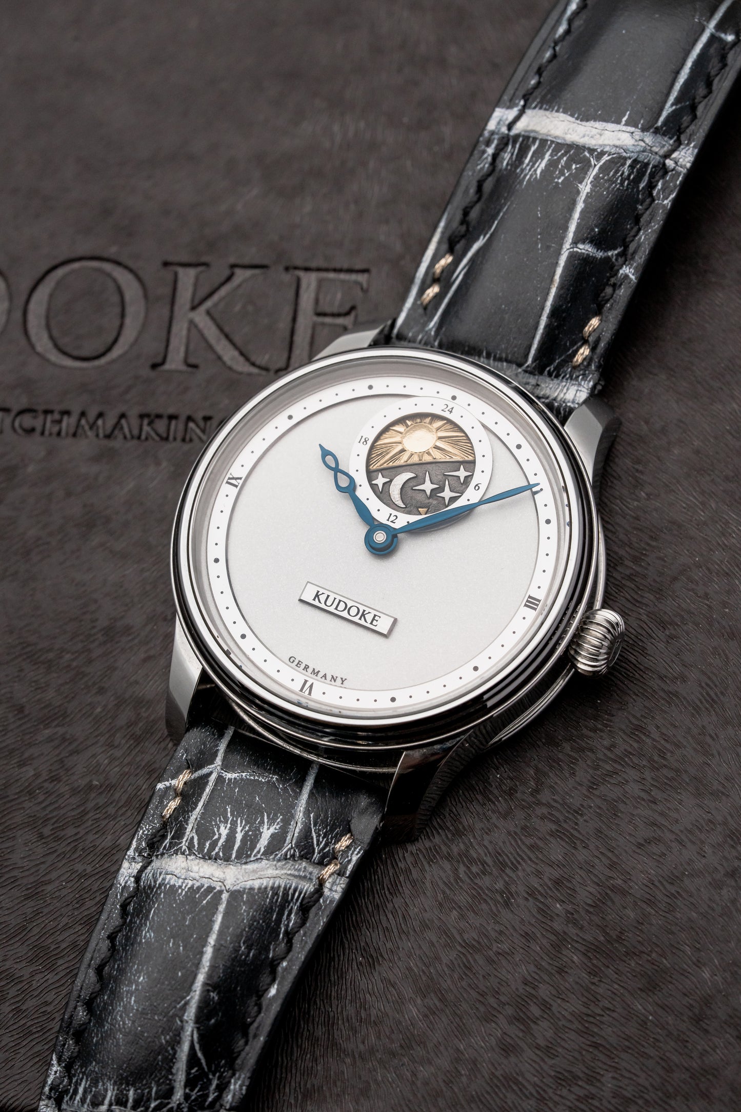 Kudoke 2 Engraved Silver Dial