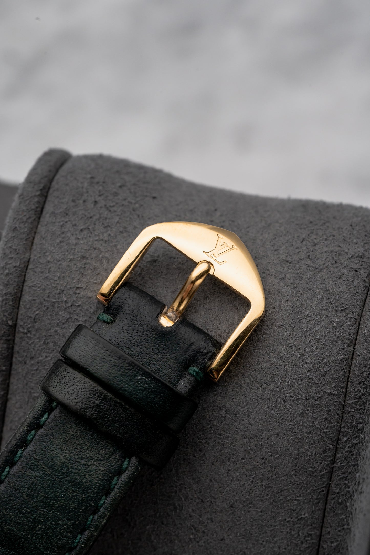 Louis Vuitton Monterey II White Dial
