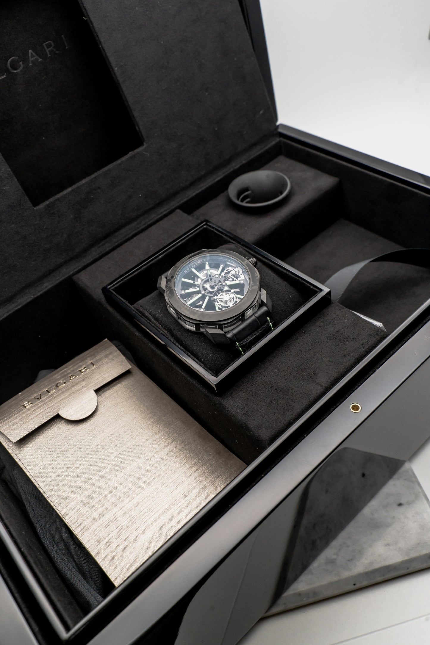 Bvlgari Octo Roma Carbon Tourbillon Carbon, Skeleton Dial