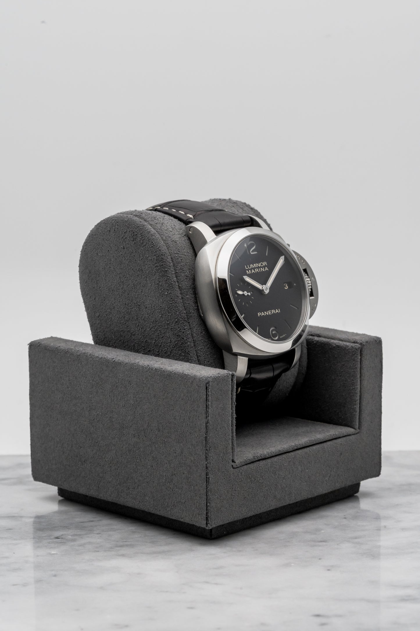 Panerai Luminor Marina PAM392, Black Dial