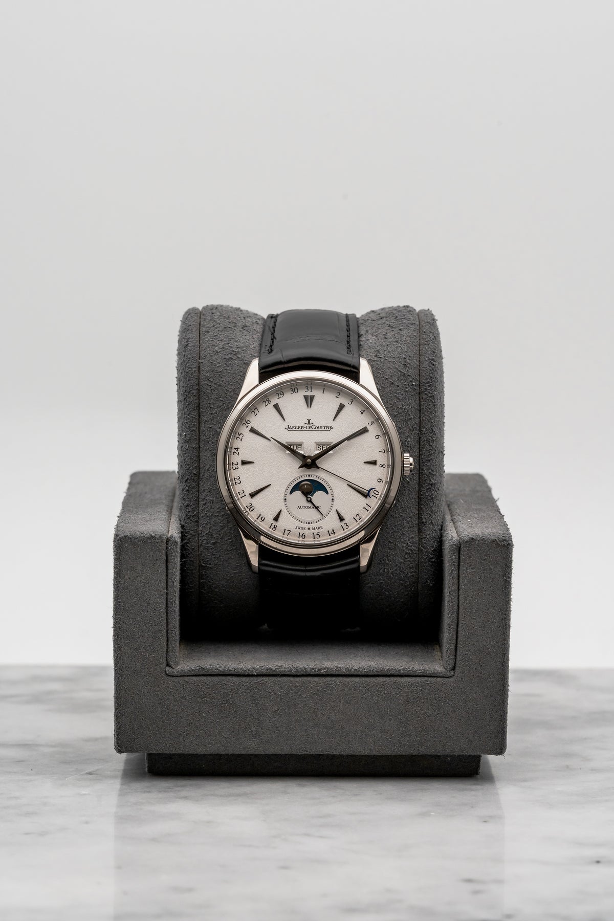 Jaeger-LeCoultre Master Ultra Thin Calendar Q1263520 Silver Grained Dial