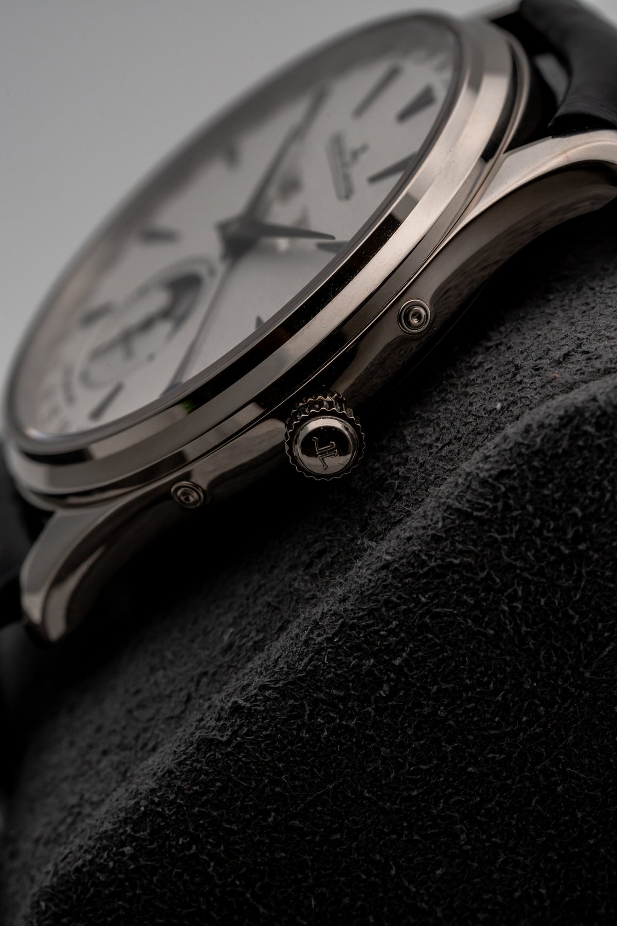 Jaeger-LeCoultre Master Ultra Thin Calendar Q1263520 Silver Grained Dial