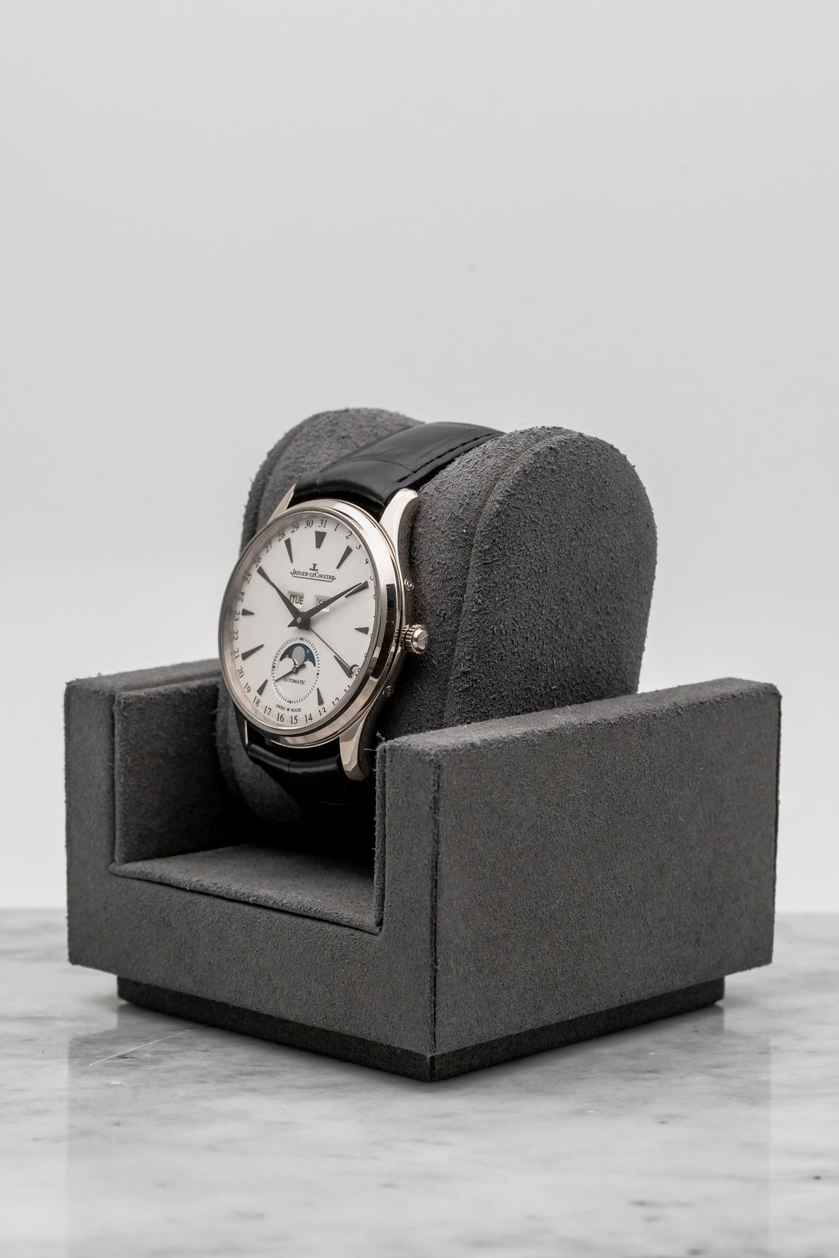 Jaeger-LeCoultre Master Ultra Thin Calendar Q1263520 Silver Grained Dial
