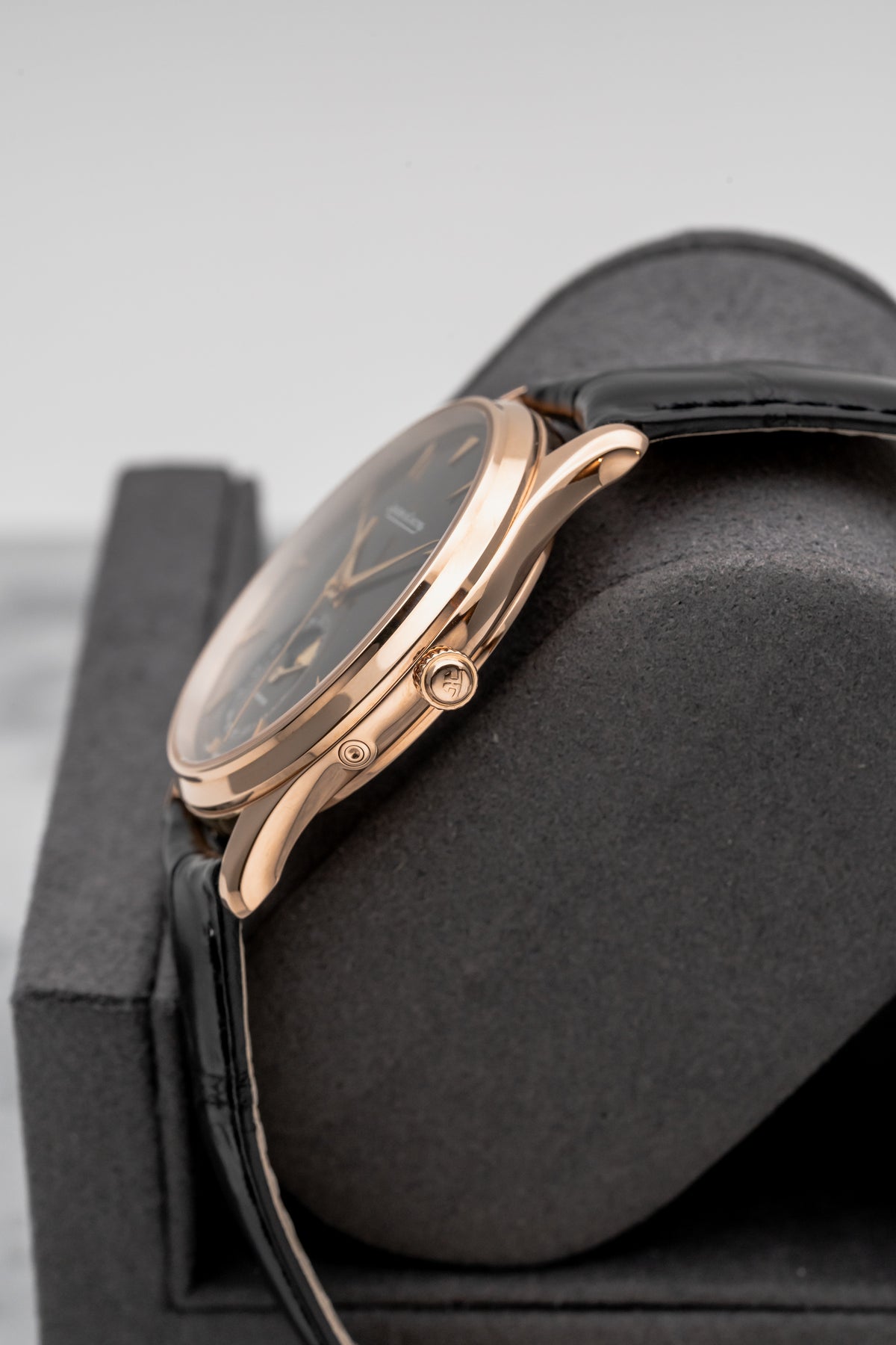 Jaeger-LeCoultre Master Ultra Thin Moon Q136255J Rose Gold Grey Dial Boutique Edition
