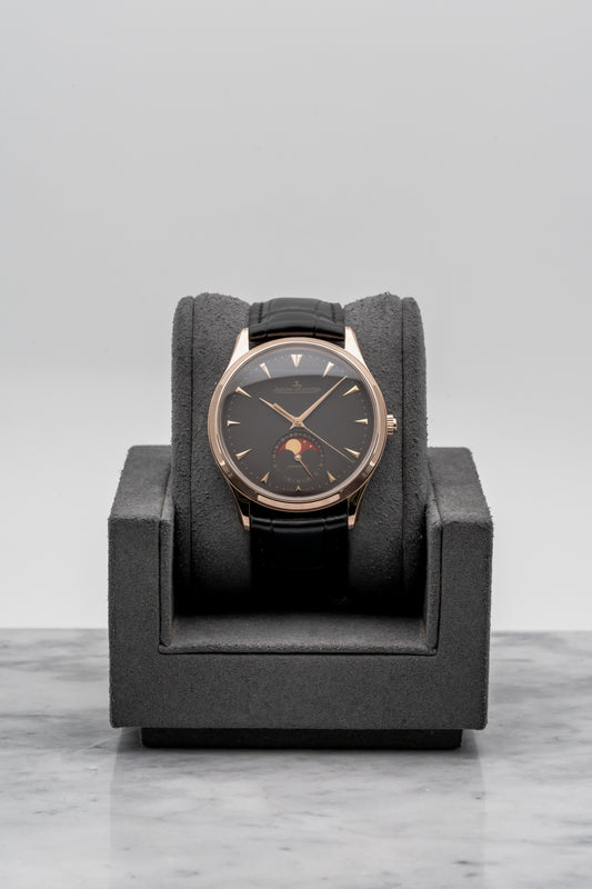 Jaeger-LeCoultre Master Ultra Thin Moon Q136256C Red Moon