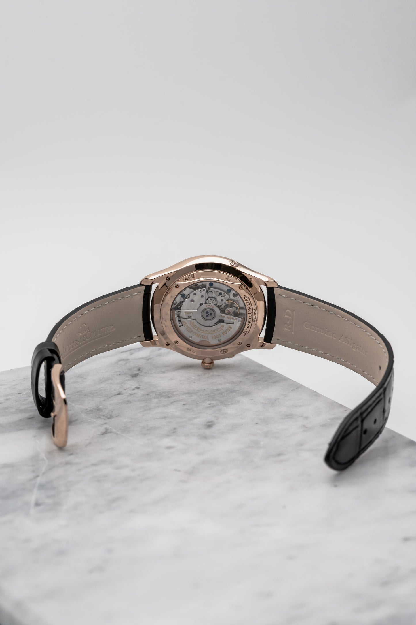 Jaeger-LeCoultre Master Ultra Thin Moon Q136256C Red Moon