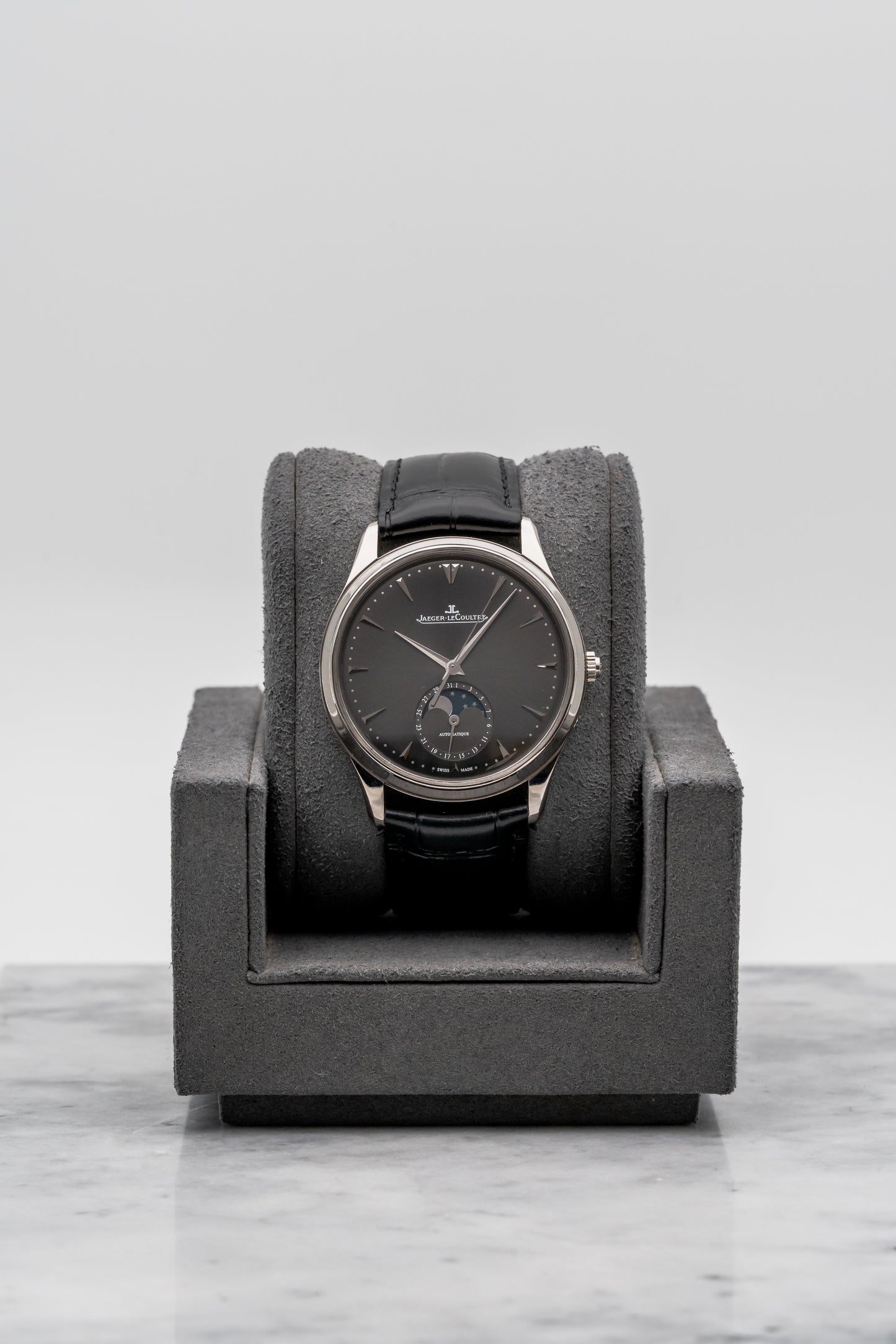 Jaeger-LeCoultre Master Ultra Thin Moon Q1363540 Black Dial