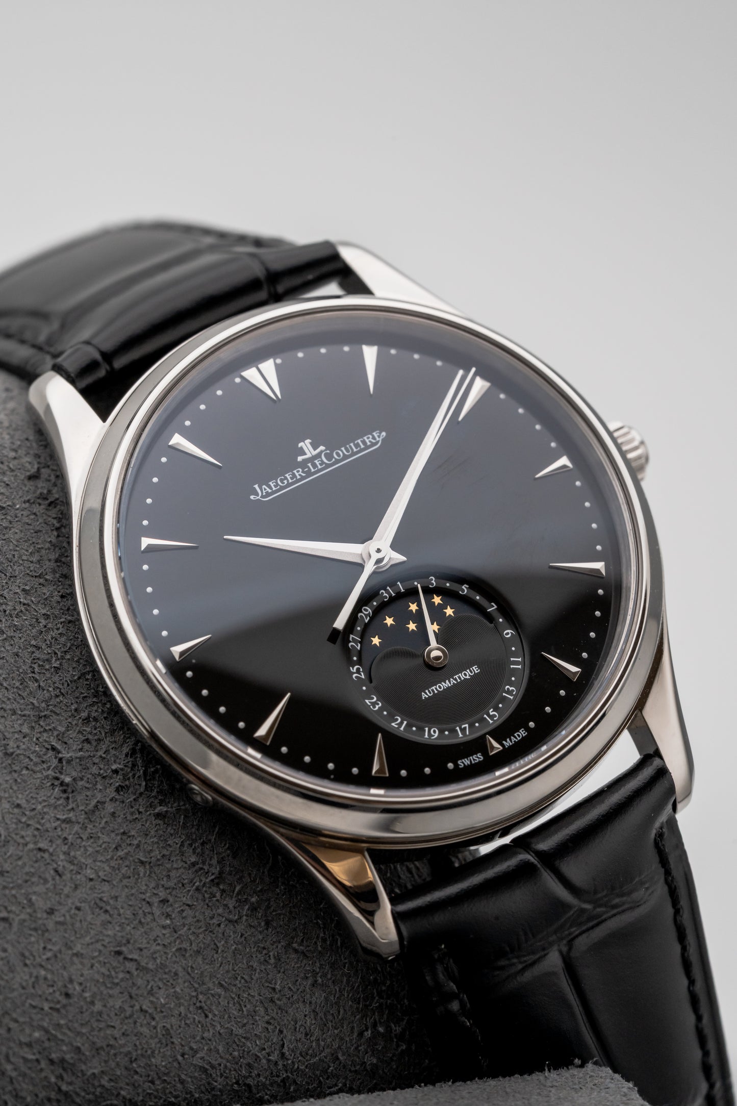 Jaeger-LeCoultre Master Ultra Thin Moon Q1368470 Black Dial