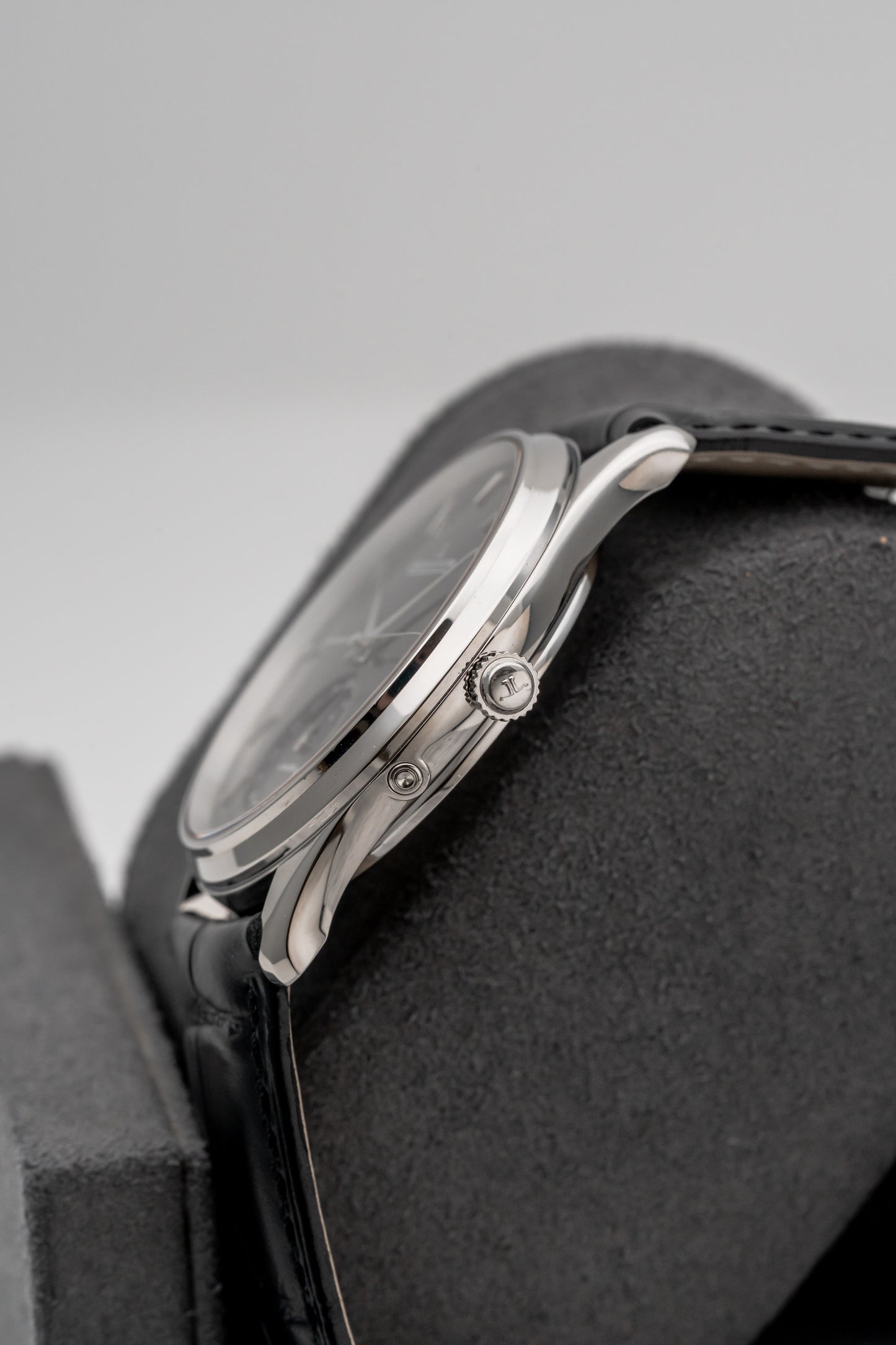 Jaeger-LeCoultre Master Ultra Thin Moon Q1368470 Black Dial